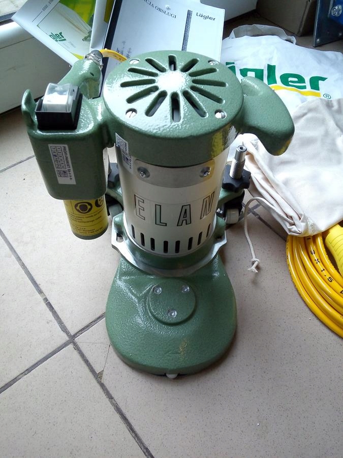 CYKLINIARKA KĄTOWA SZLIFIERKA PARKIETU LAGLER ELAN