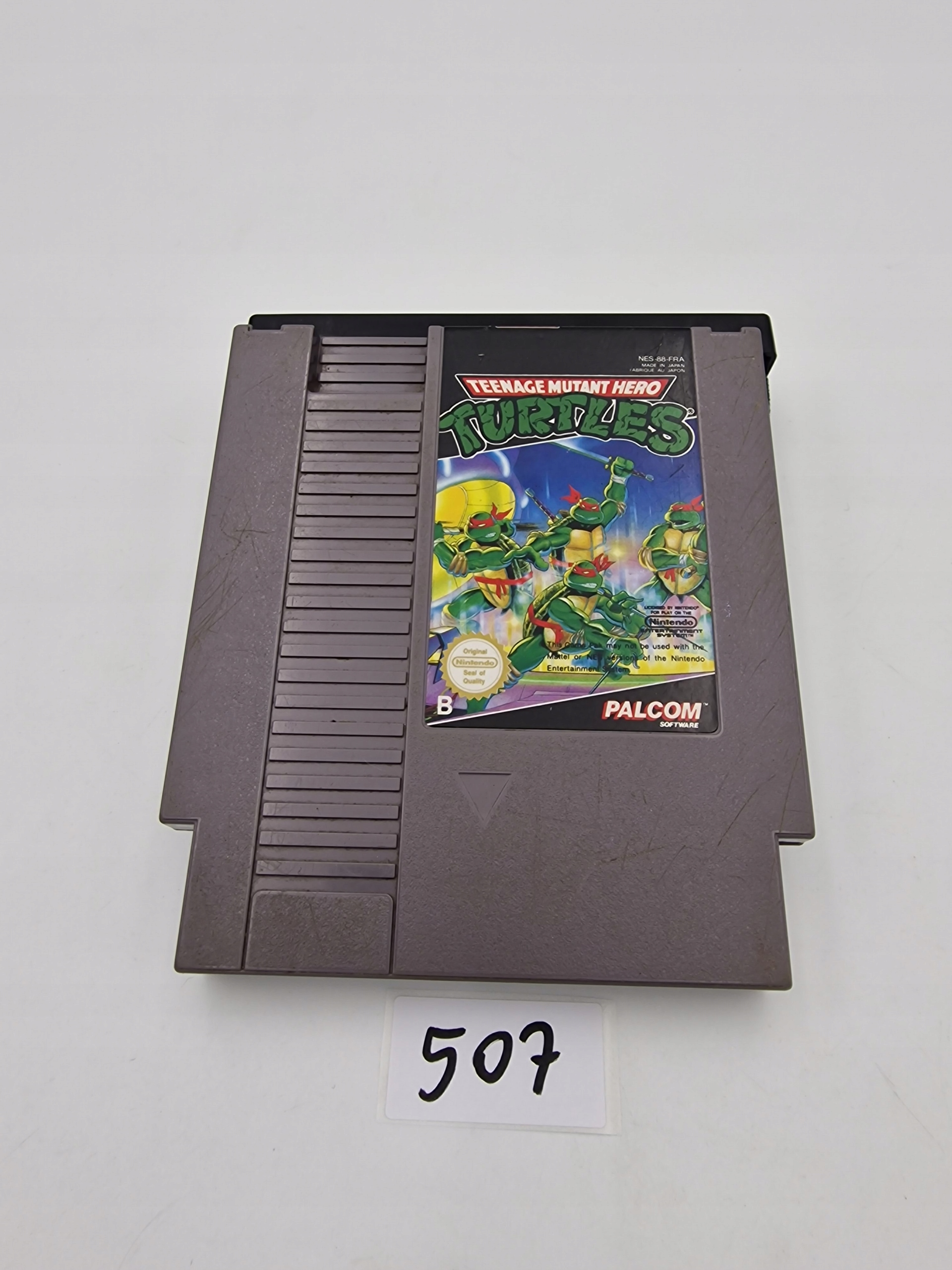 NINTENDO NES TEENAGE MUTANT HERO TURTLES Producent Nintendo
