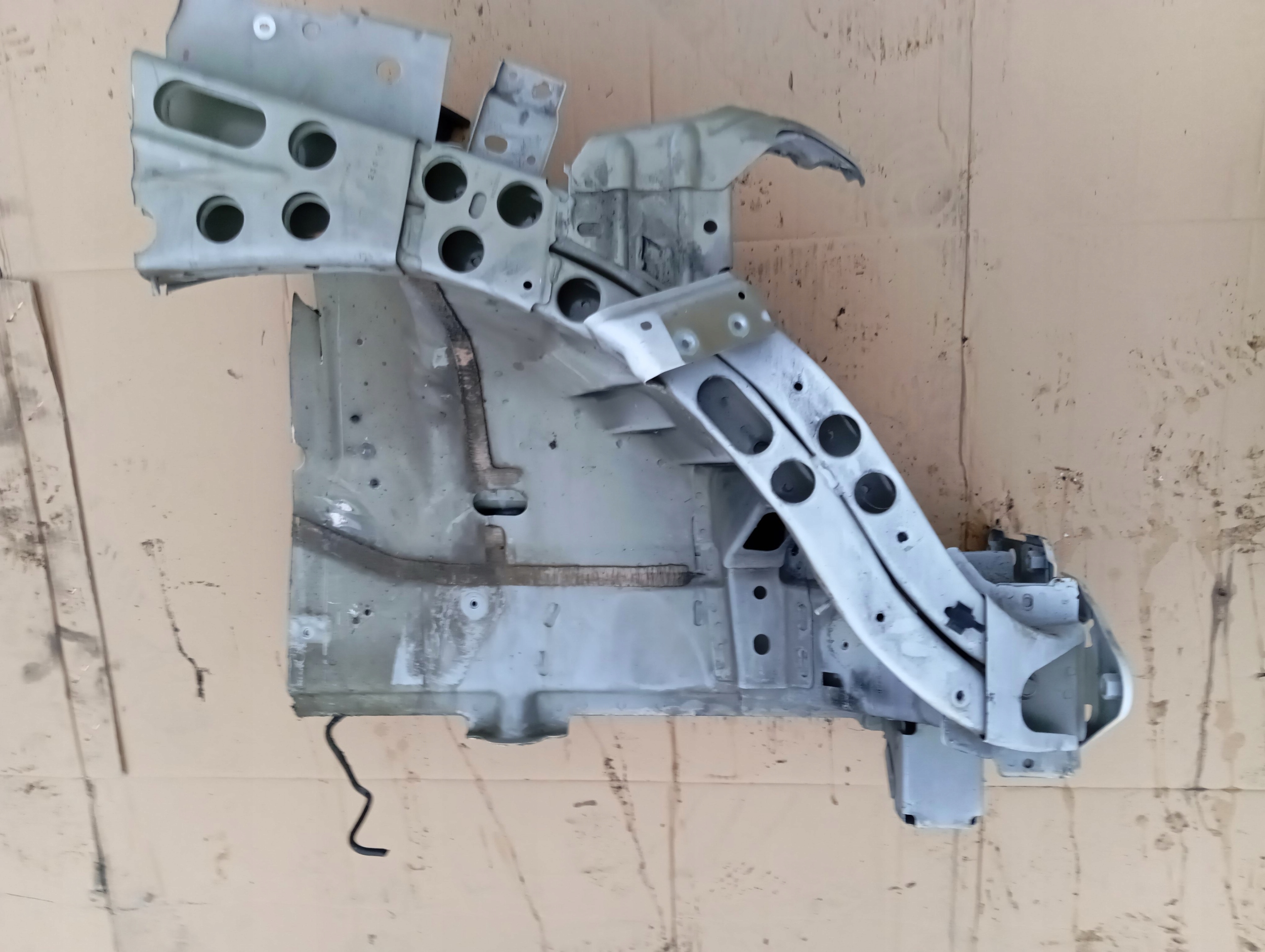 CHRYSLER PACIFICA 17- передняя перед левая правая PW7