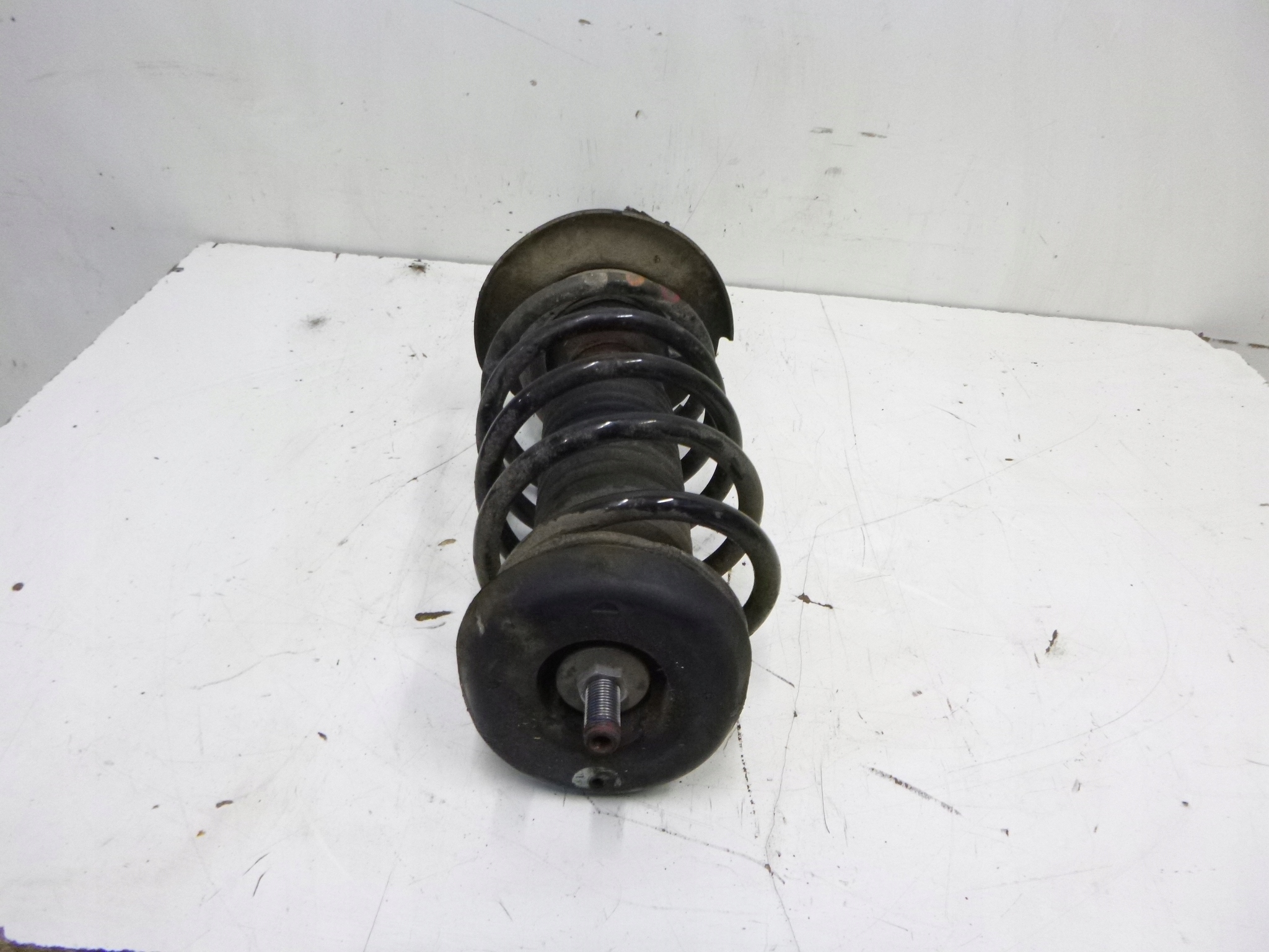 shock absorber front right Peugeot 207 CC 1.6 2010r.