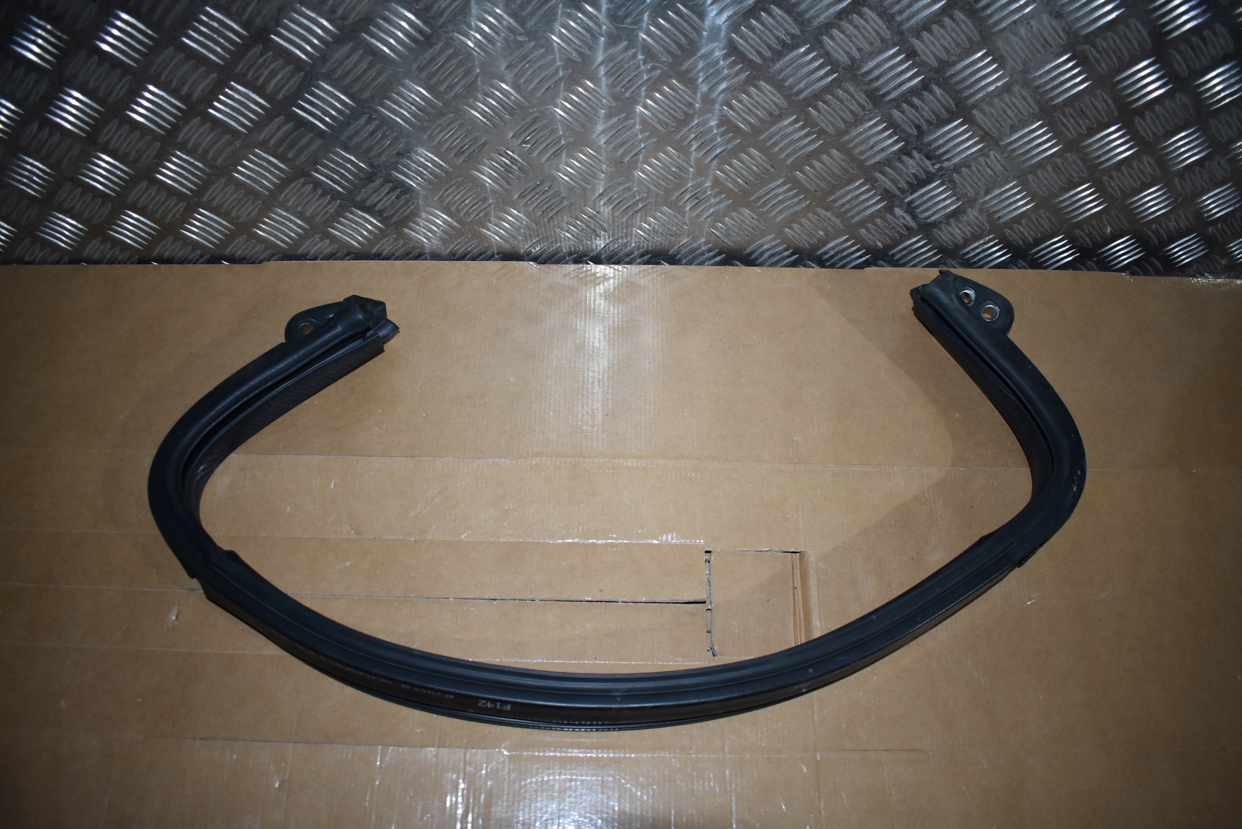 IDEALNA Joint Arrière Vitres FERRARI 458 488 1
