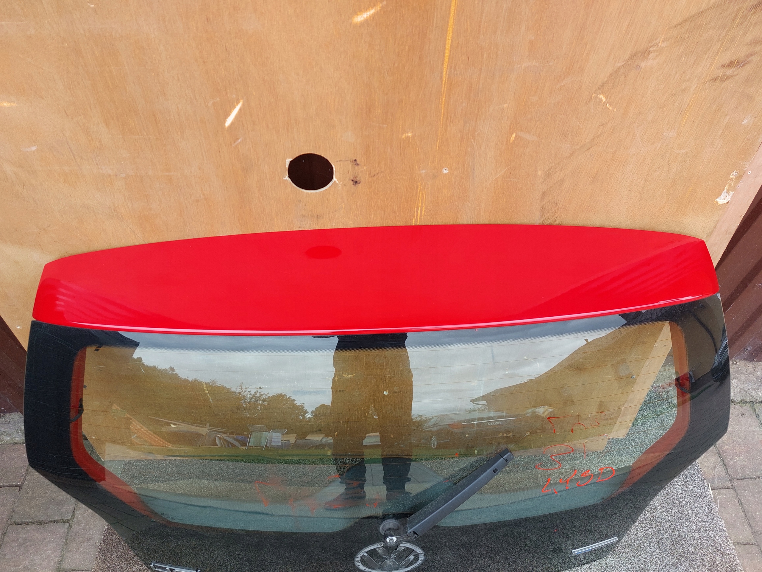 boot door VW UP 12r red LY3D