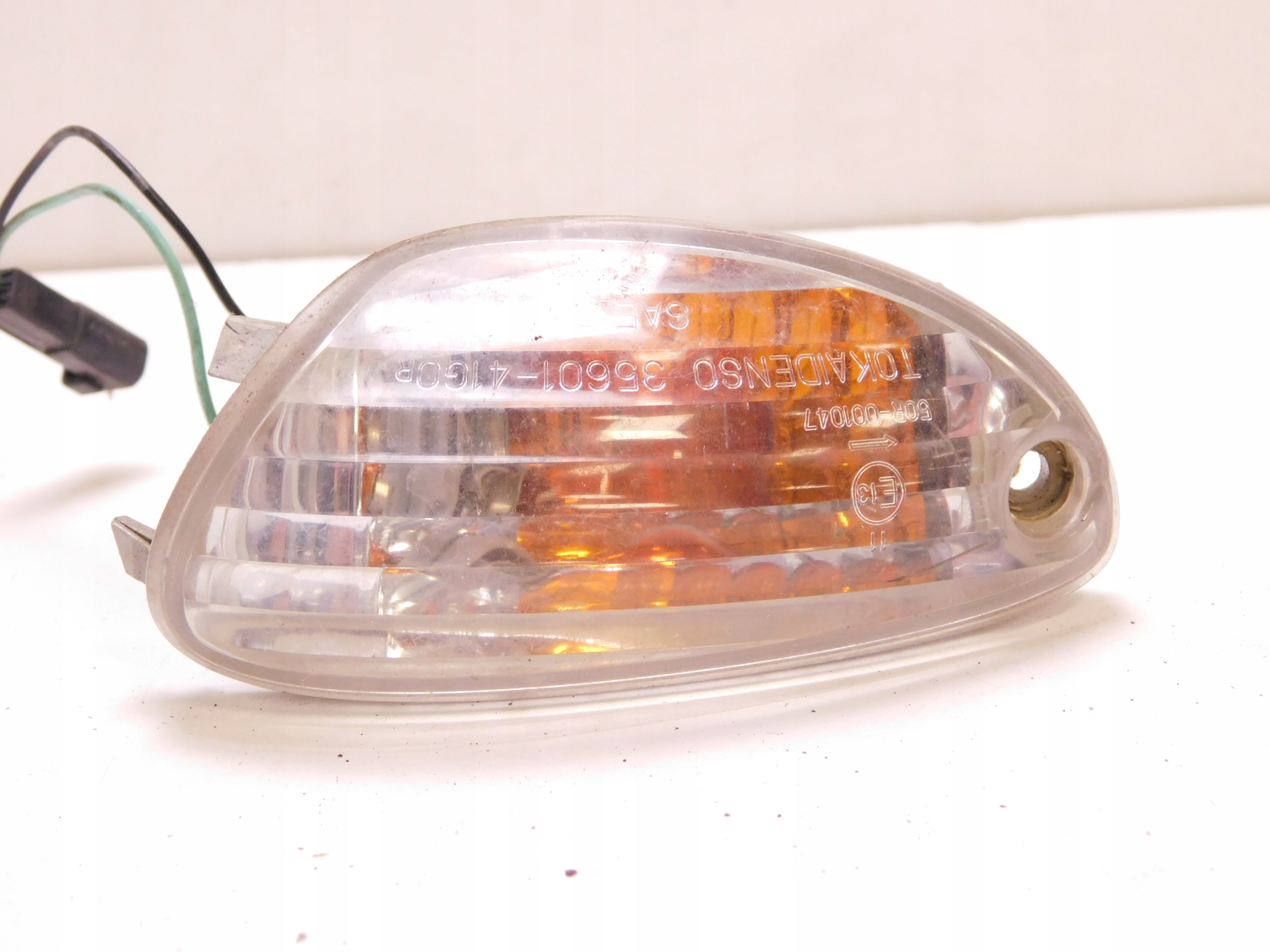 SUZUKI GSXR KIERUNKOWSKAZ PRAWY PRZÓD