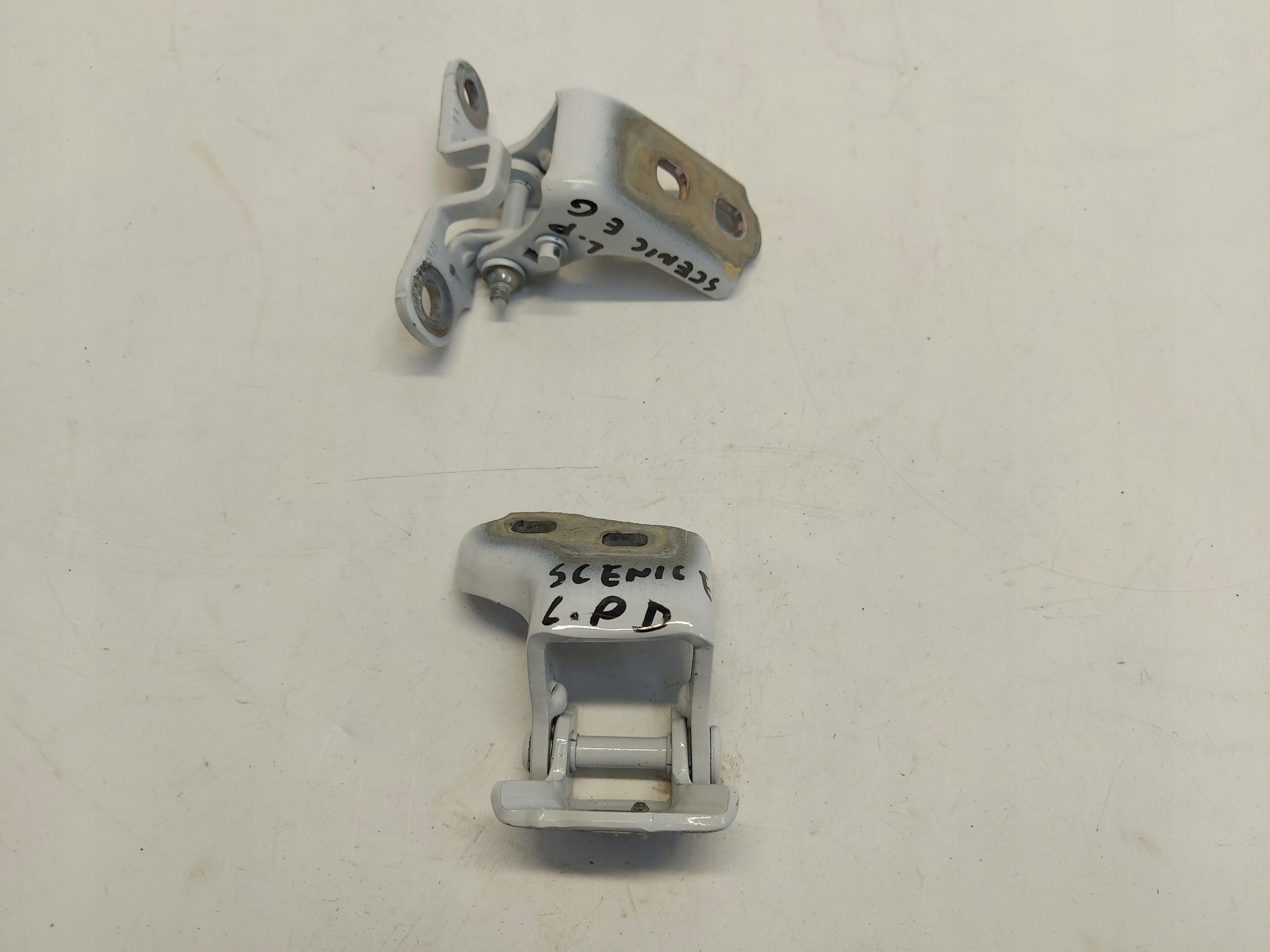 RENAULT Scenic E-Tech V 5 hinge door front left gora dol komplet
