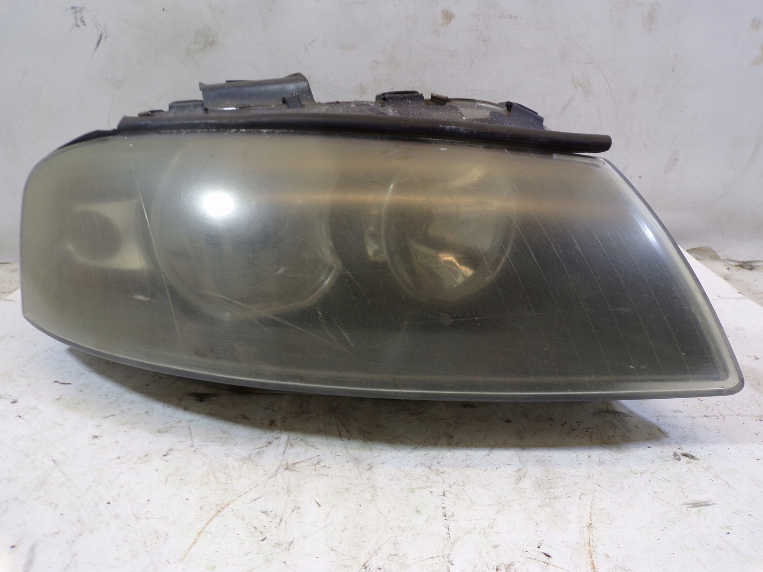 light front front right AUDI A3 8P before lift small grill (1) (K1)