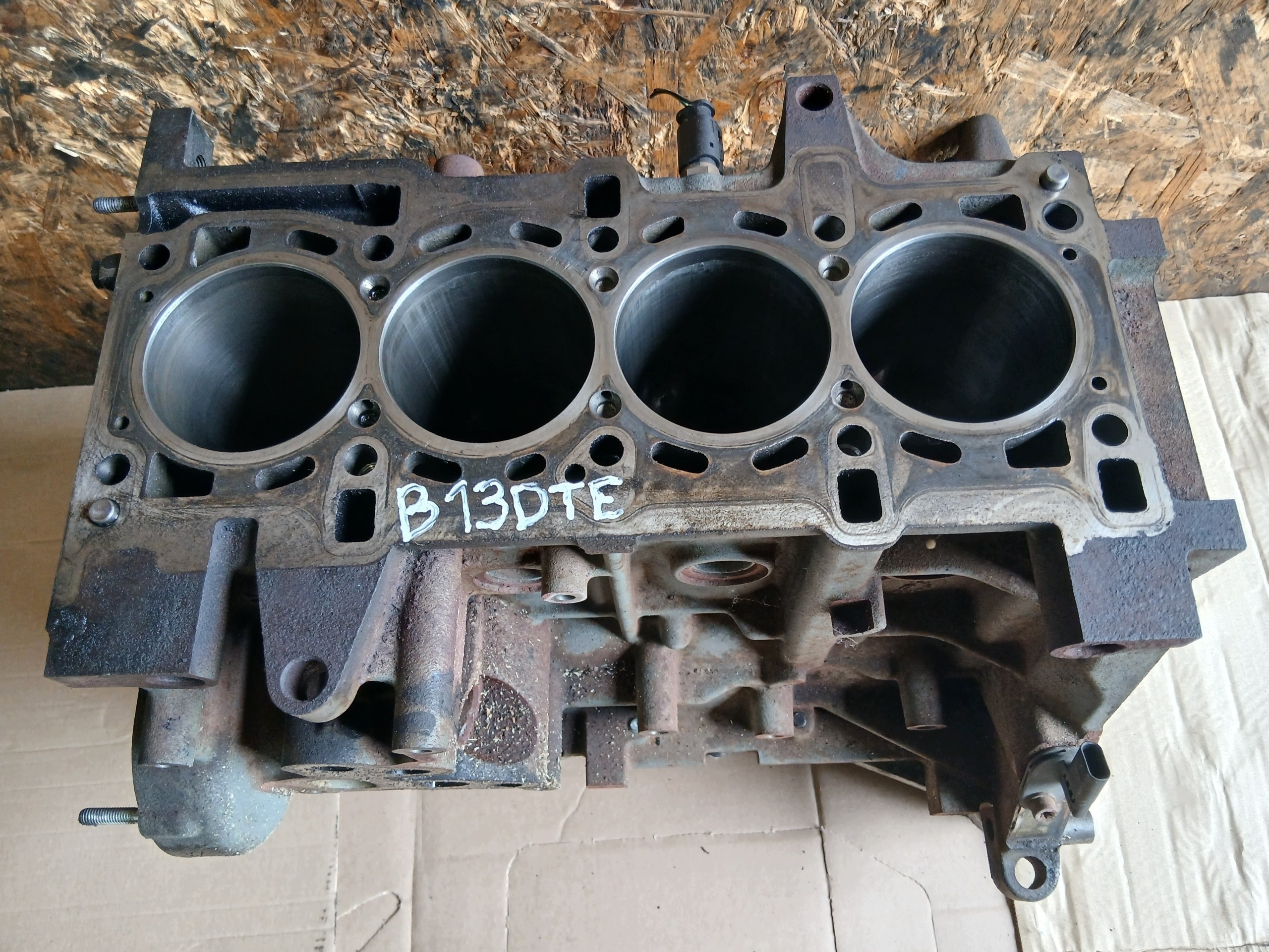 OPEL CORSA D E 1.3 CDTI B13DTE BLOK Motore