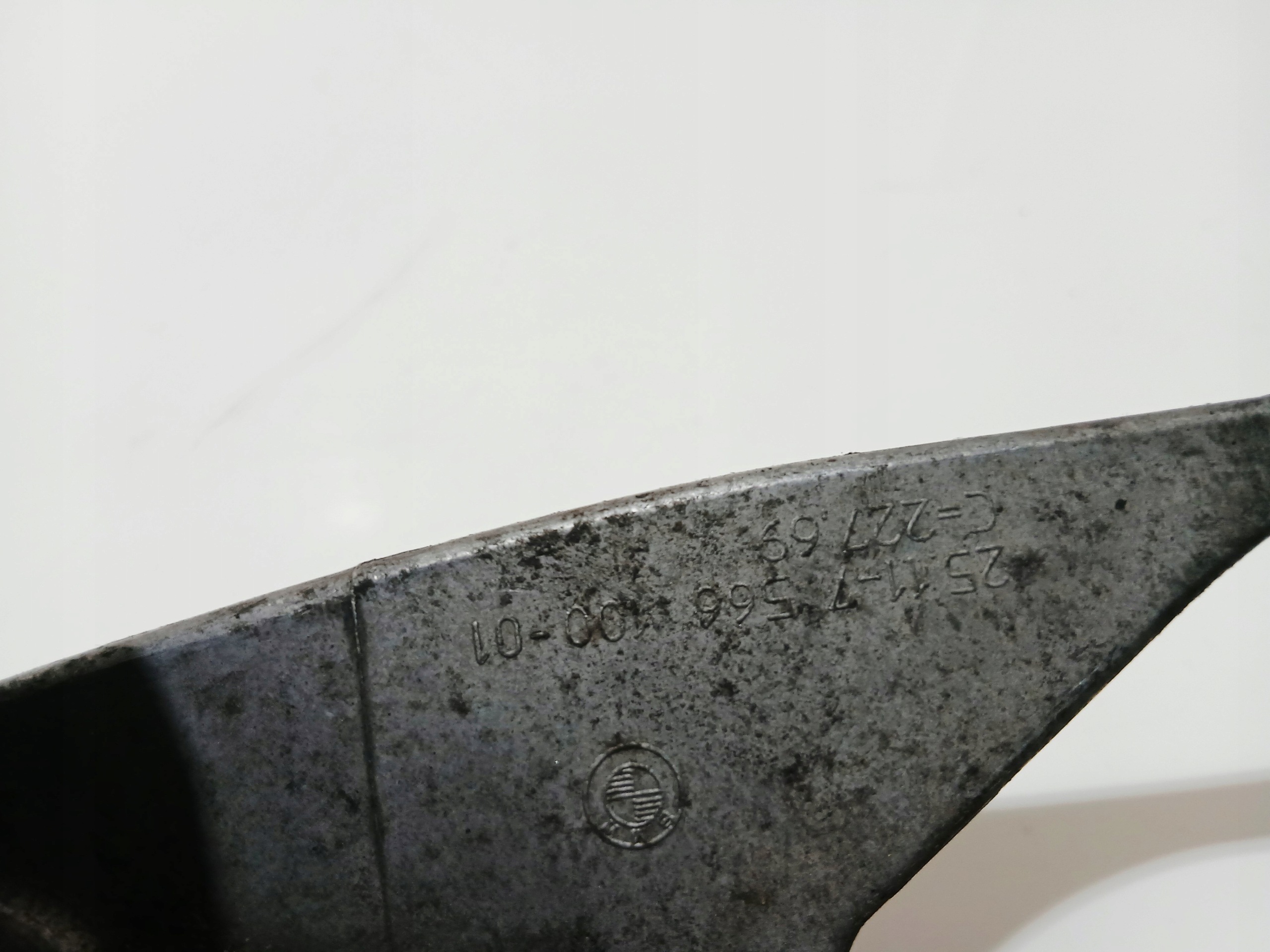schalthebel schalt getriebe BMW E81 E90 E91 7566100