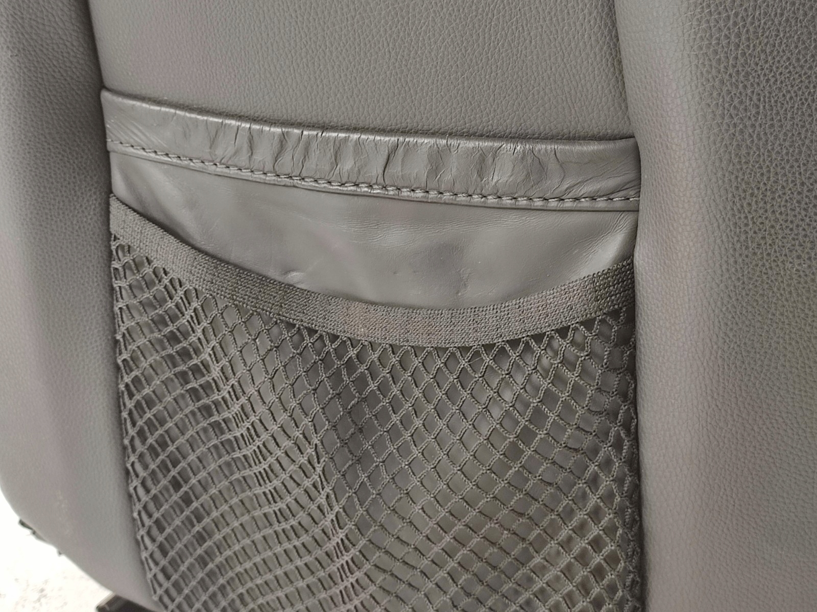 seat left front - sitting place driver´s - VOLVO XC90 and EUROPA 2002-...
