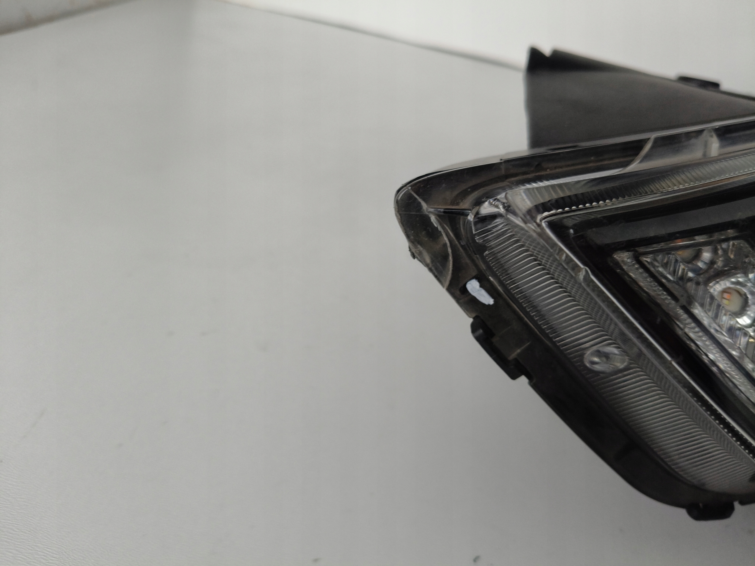light left REFLEKTOR HYUNDAI IONIQ 17- FULL LED blue
