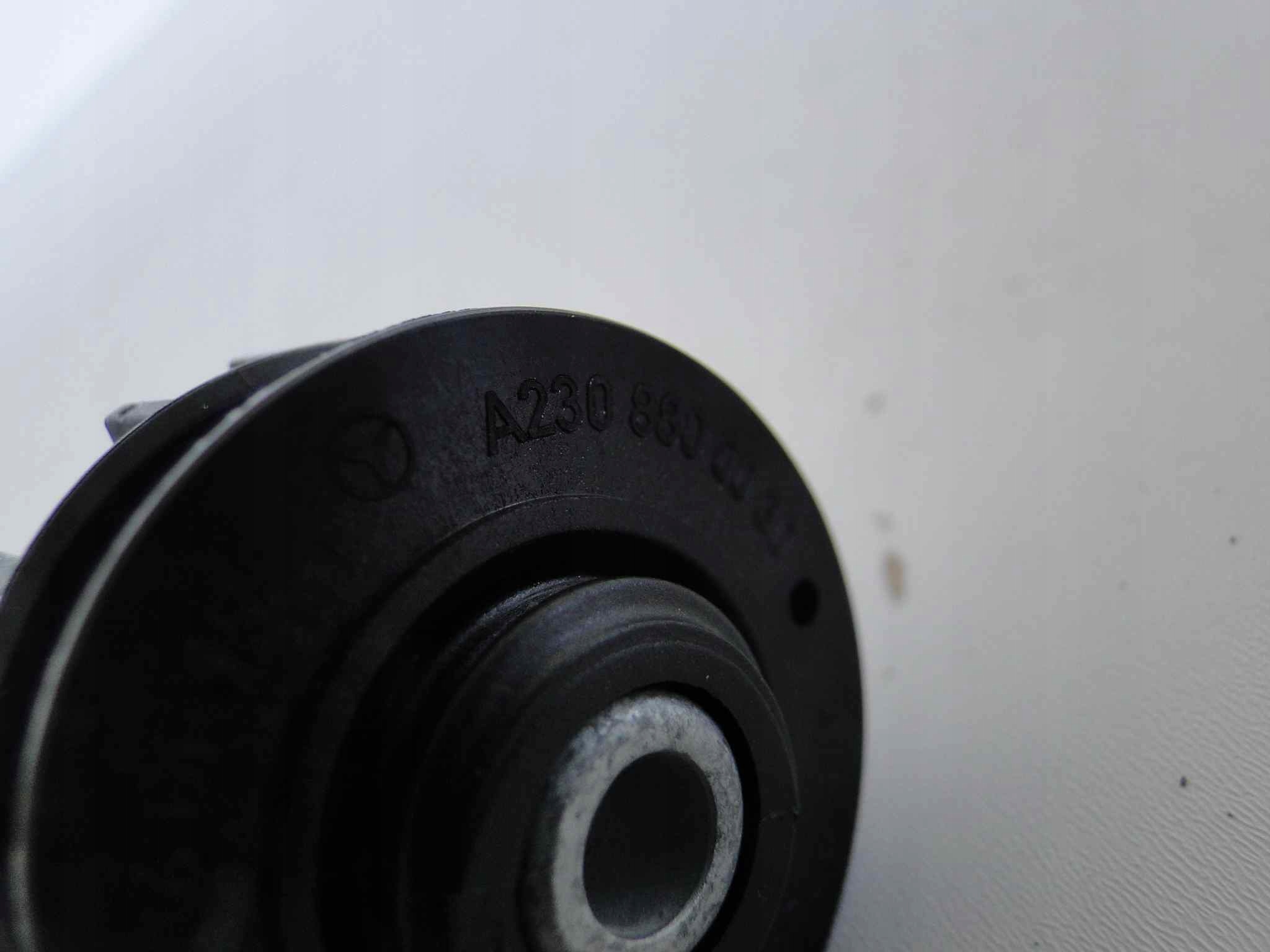 MERCEDES SL R230 230 ŚLIZG MOCOWANIE KÓŁKO Typ samochodu Samochody osobowe