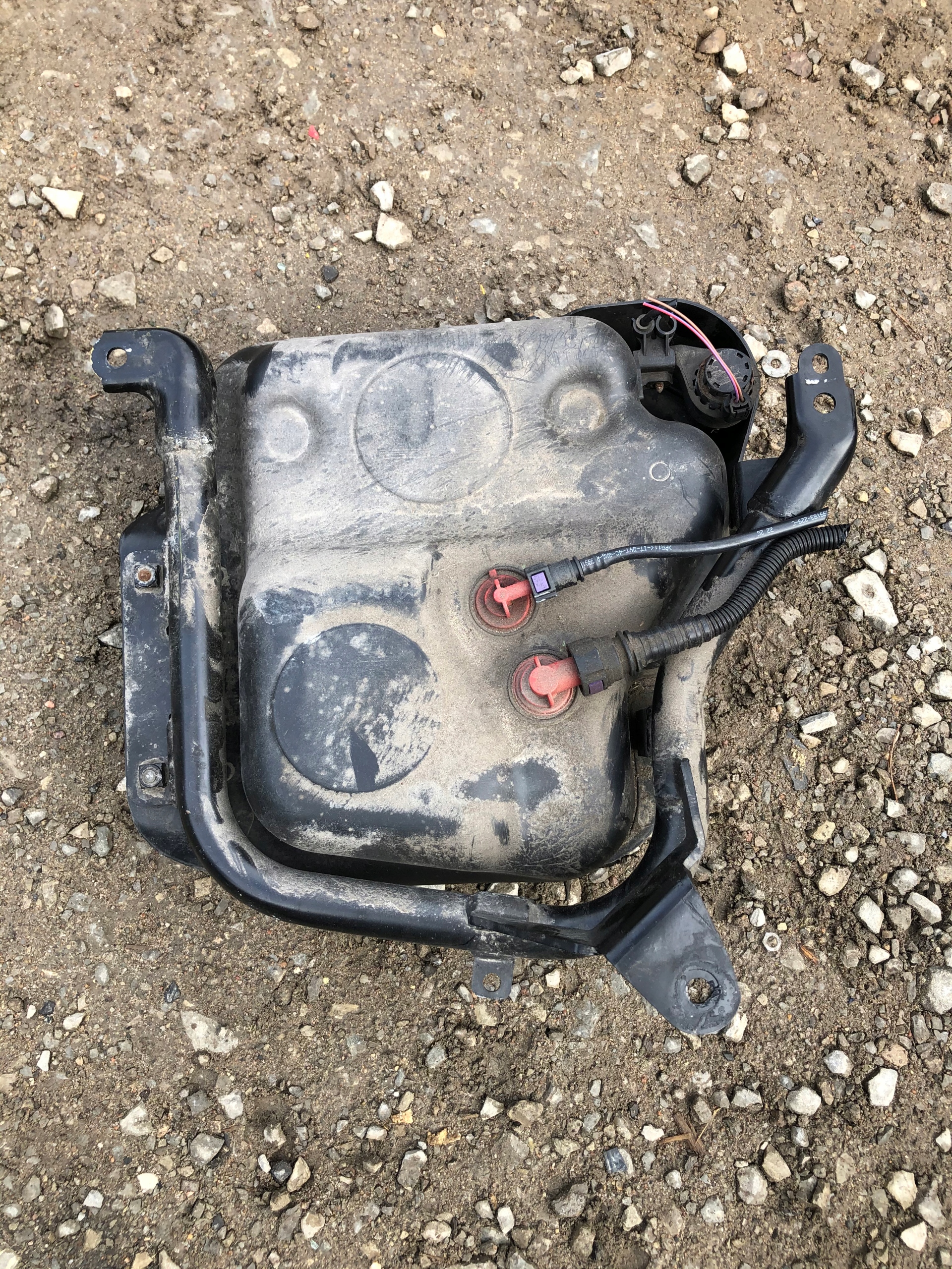 Behälter ADBLUE AUDI A4 B8 LIFT 8K0131979B
