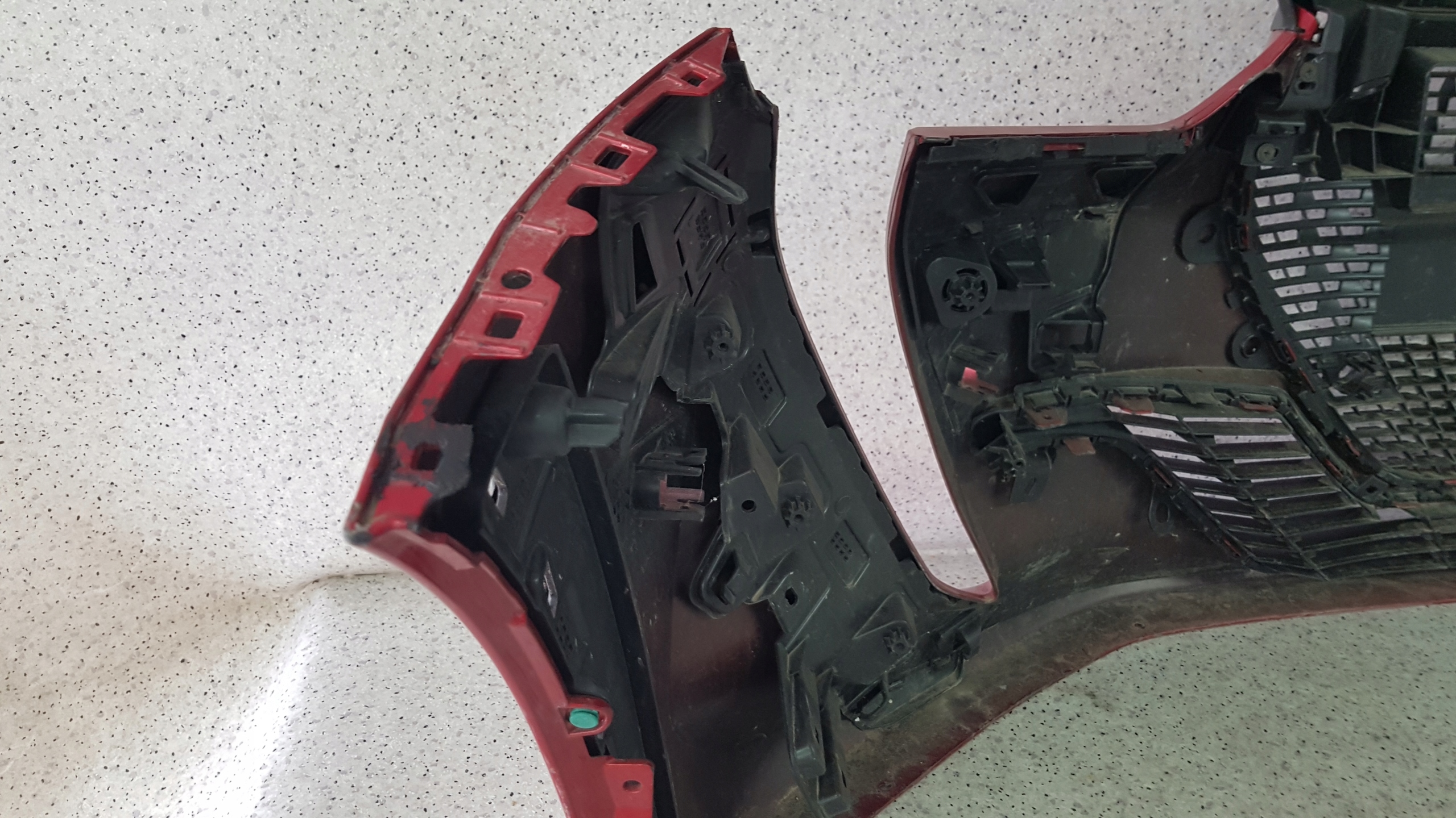 PEUGEOT 208 II GT LINE 2019 - bumper front 3029