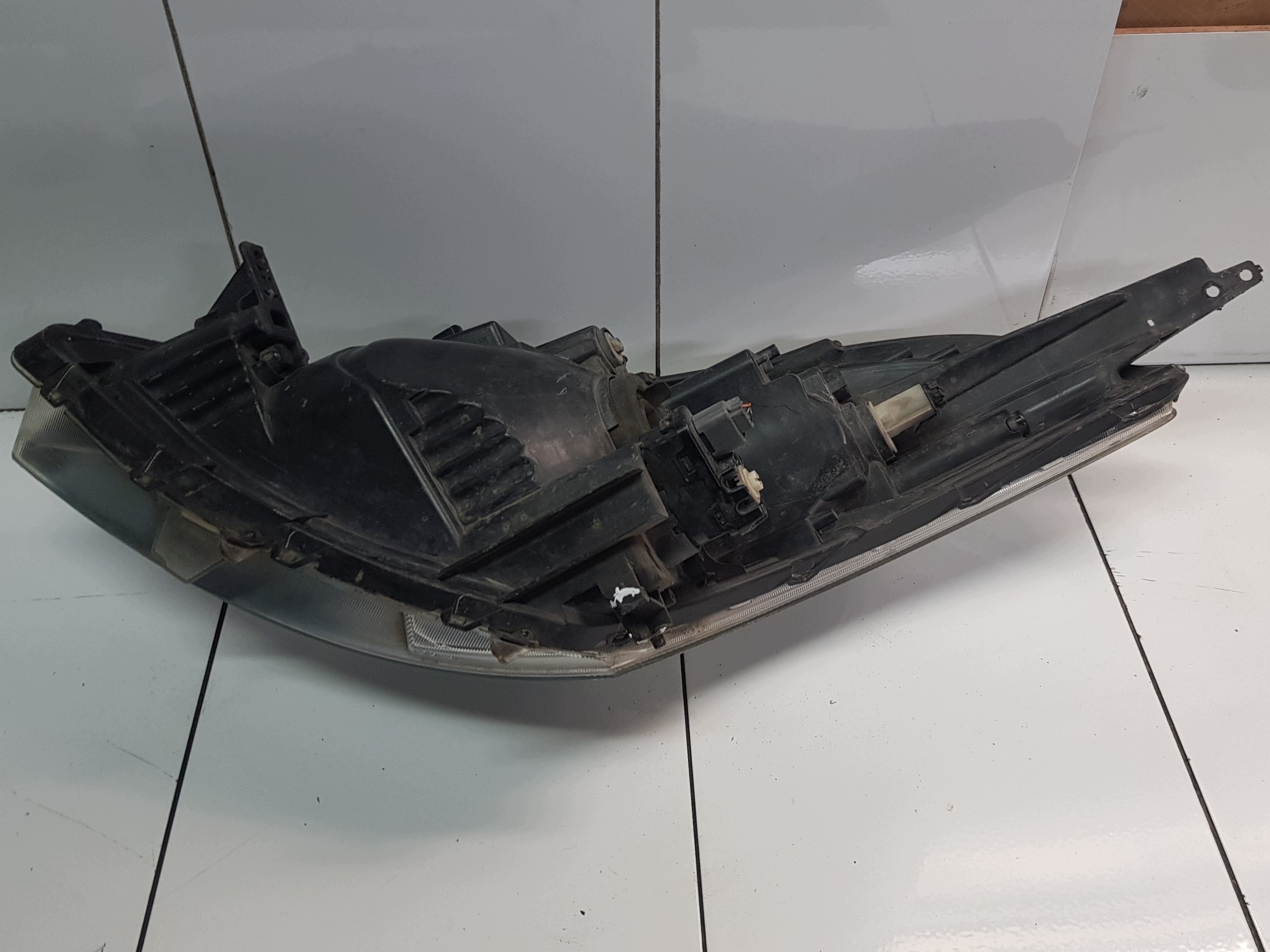 SUZUKI SWIFT V light right front front UK right hand drive