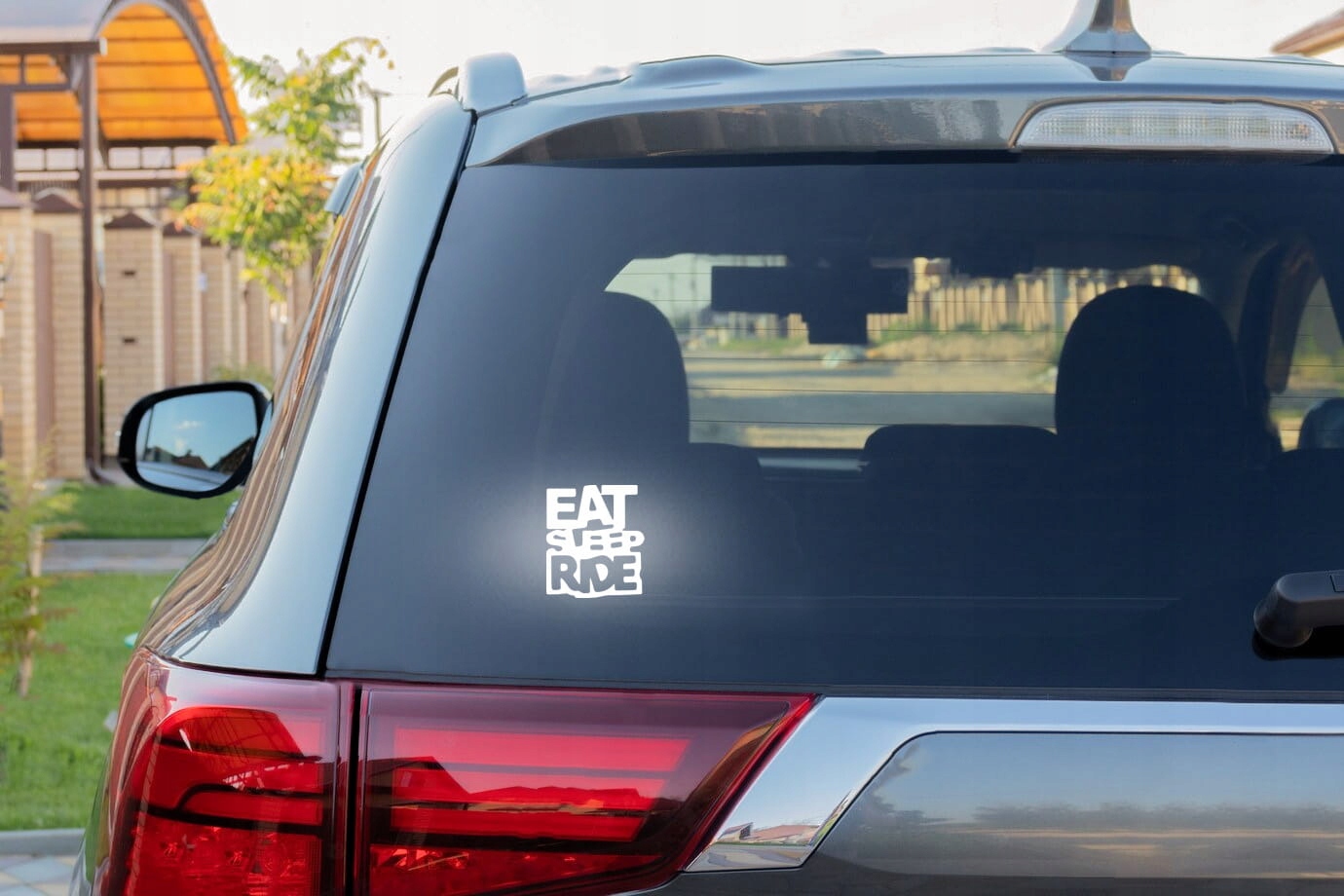 EAT SLEEP RIDE - Naklejka na samochód na auto - ODBLASKOWA Producent Inny