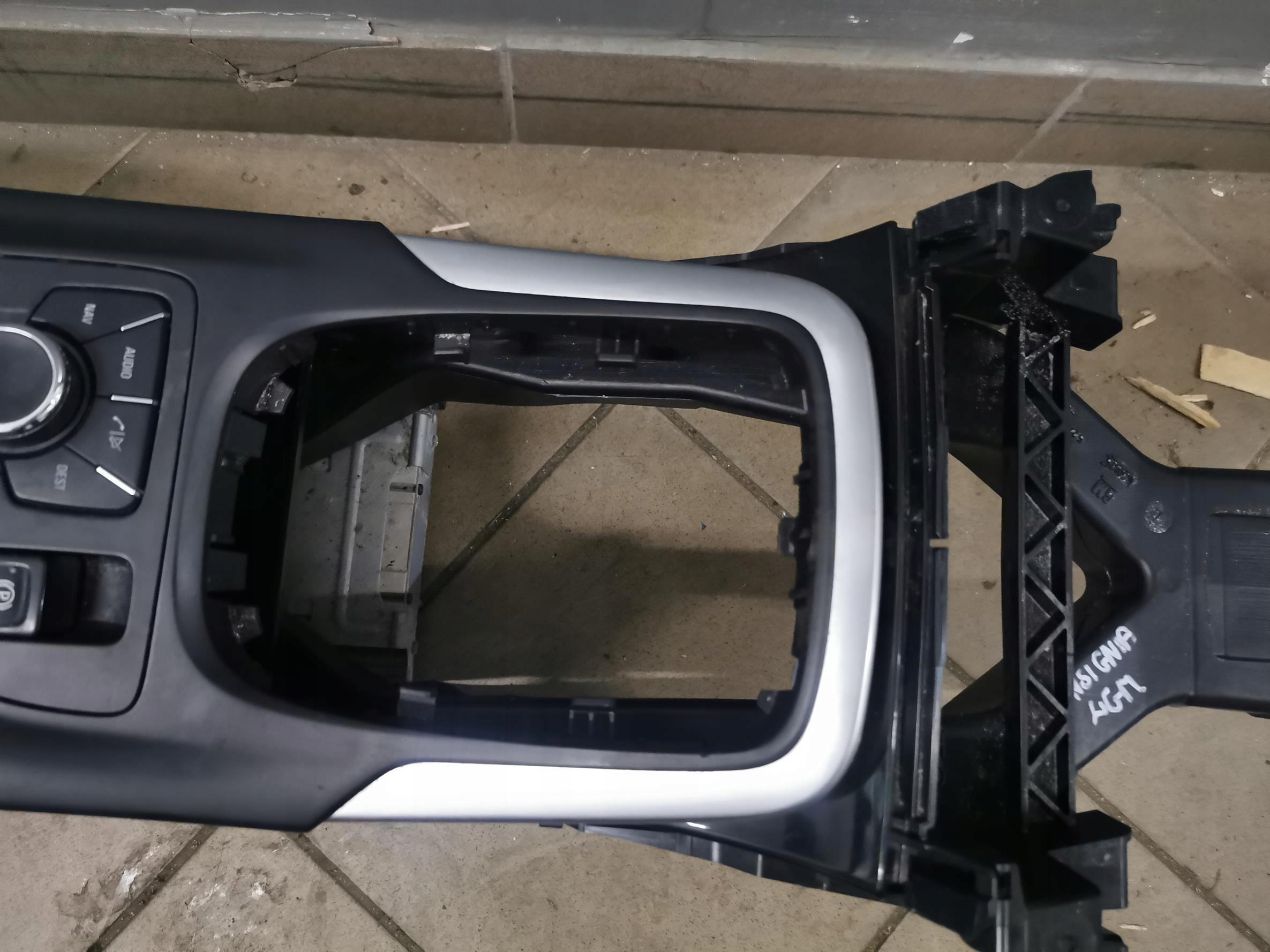 TUNEL central armrest OPEL INSIGNIA A 08-13