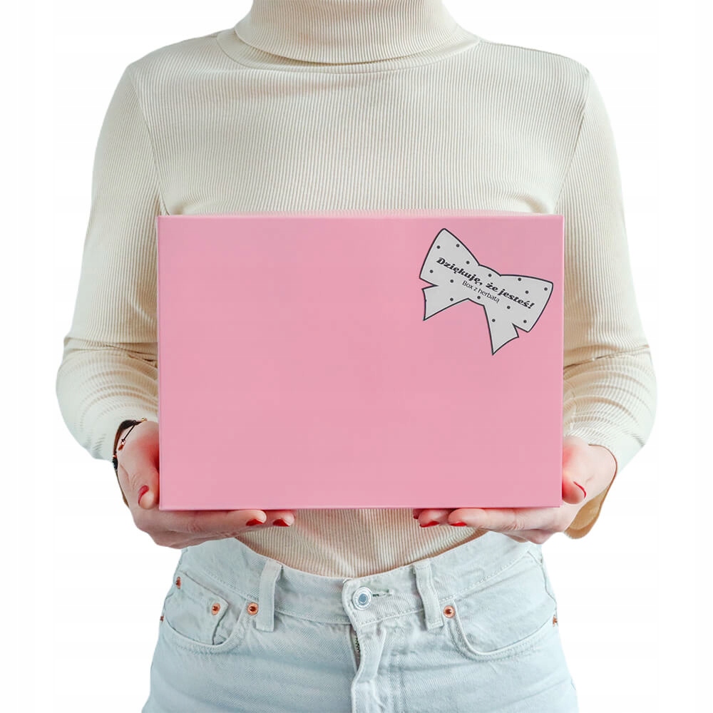 Levně Dárková sada na Den Matek s čaji, hrnkem s růžemi a konvičkou