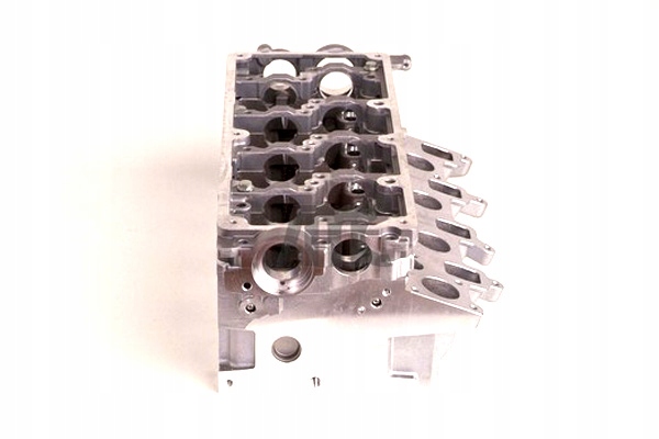 AMC GŁOWICA CYLINDRÓW VW CALIFORNIA T5 CAMPER CALIFORNIA T6 CAMPER EAN (GTIN) 8432817087271