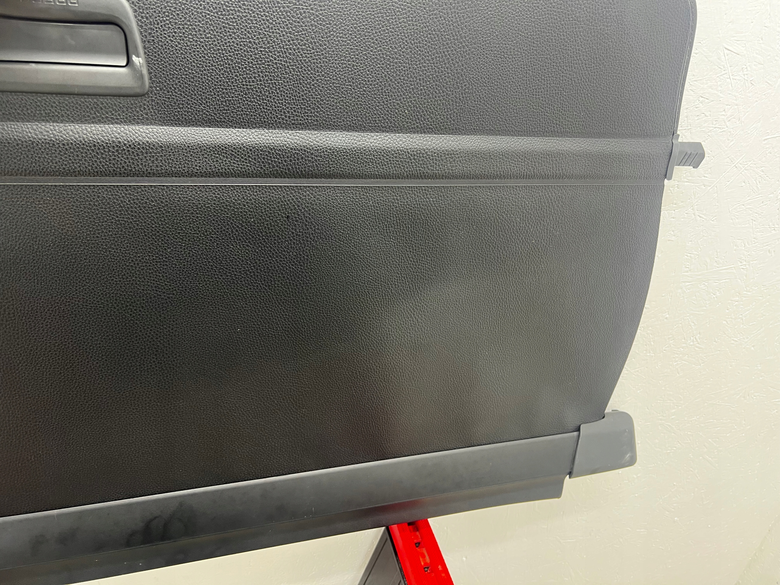 VW PASSAT B7 blinds boot 3AF867871E