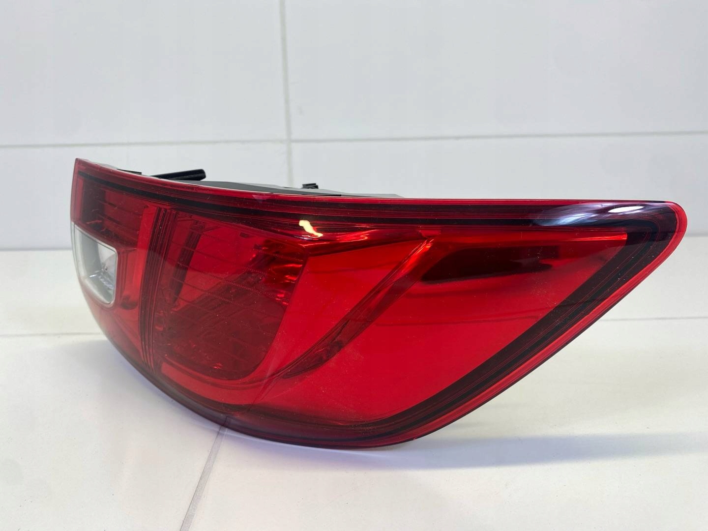 light rear right side Renault Clio 4 2015 265502831R