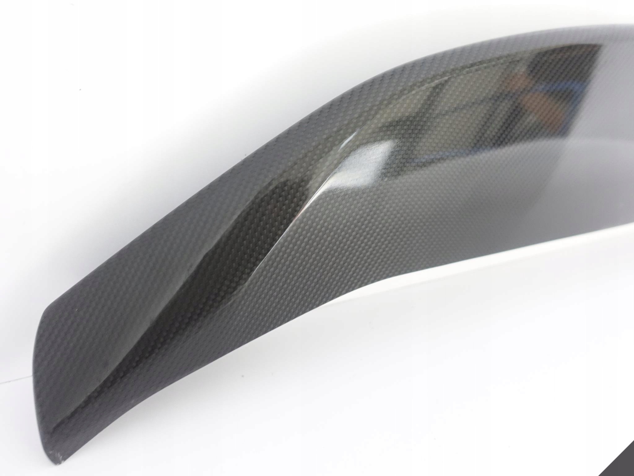 MASERATI LEVANTE TROFEO GTS LIFT CARBON SPOILER
