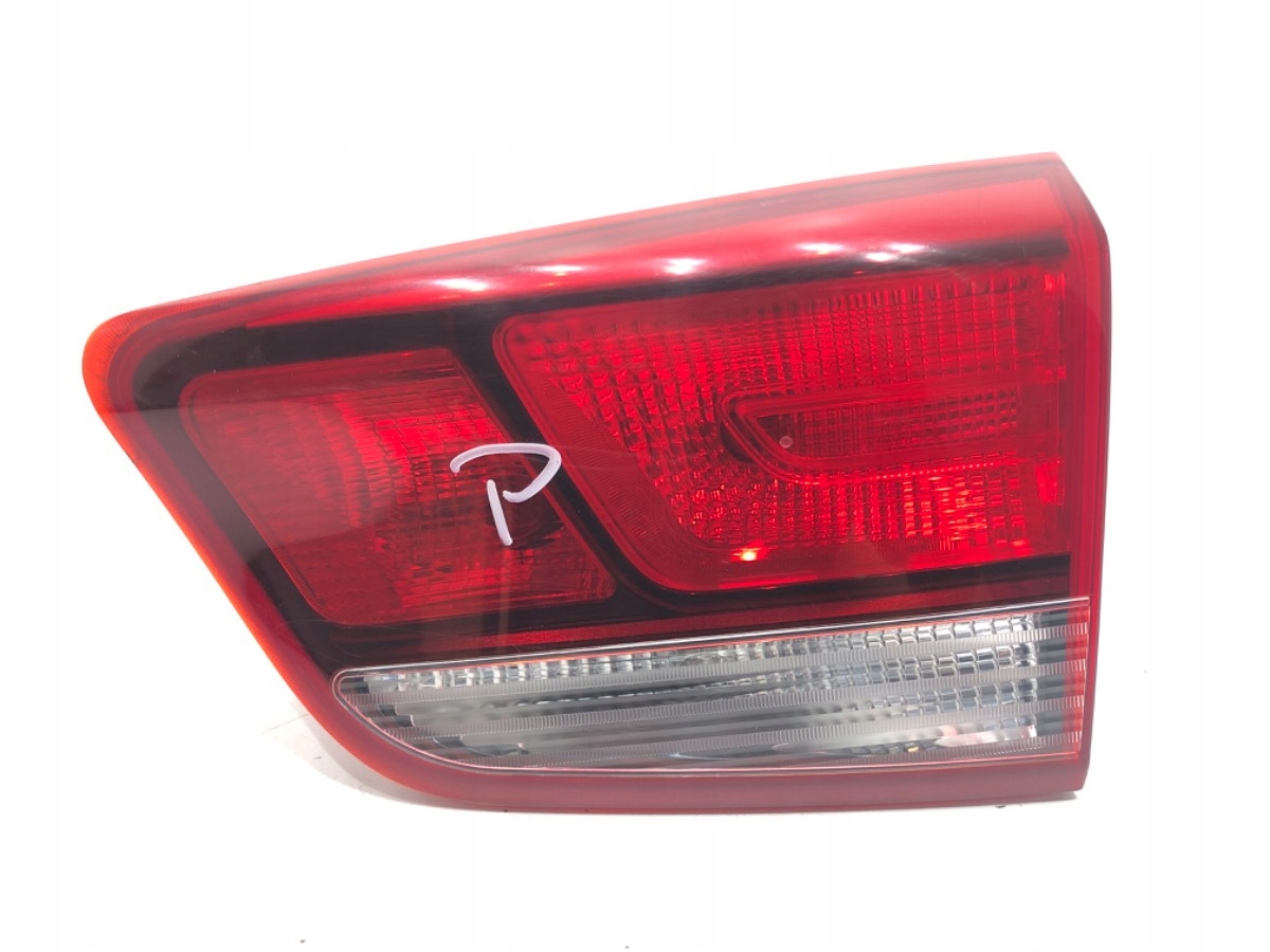 LAMPA PRAWY TYŁ KIA RIO IV Hatchback