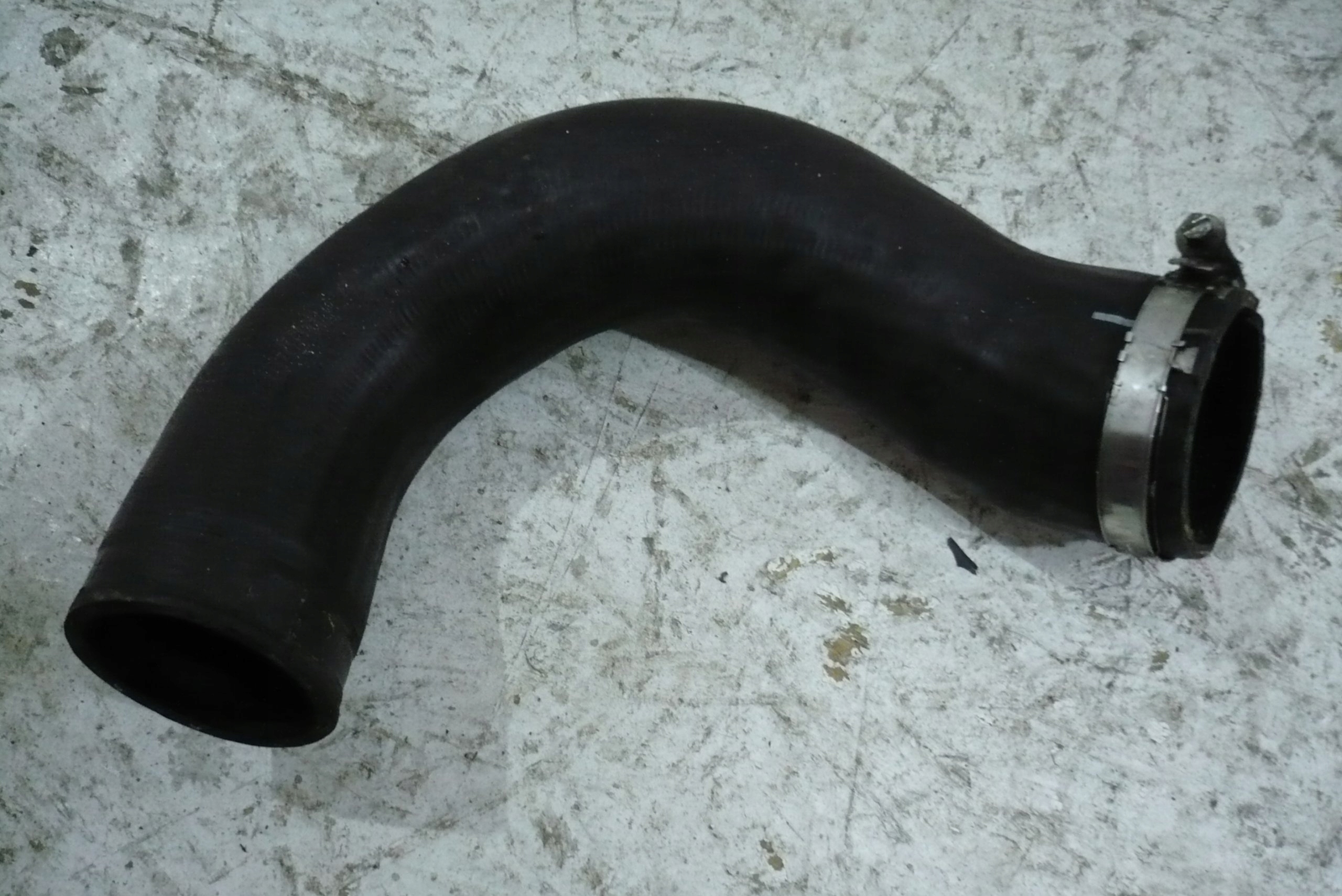 VW Audi Seat hadice trouba intercoolera 5N0145834G