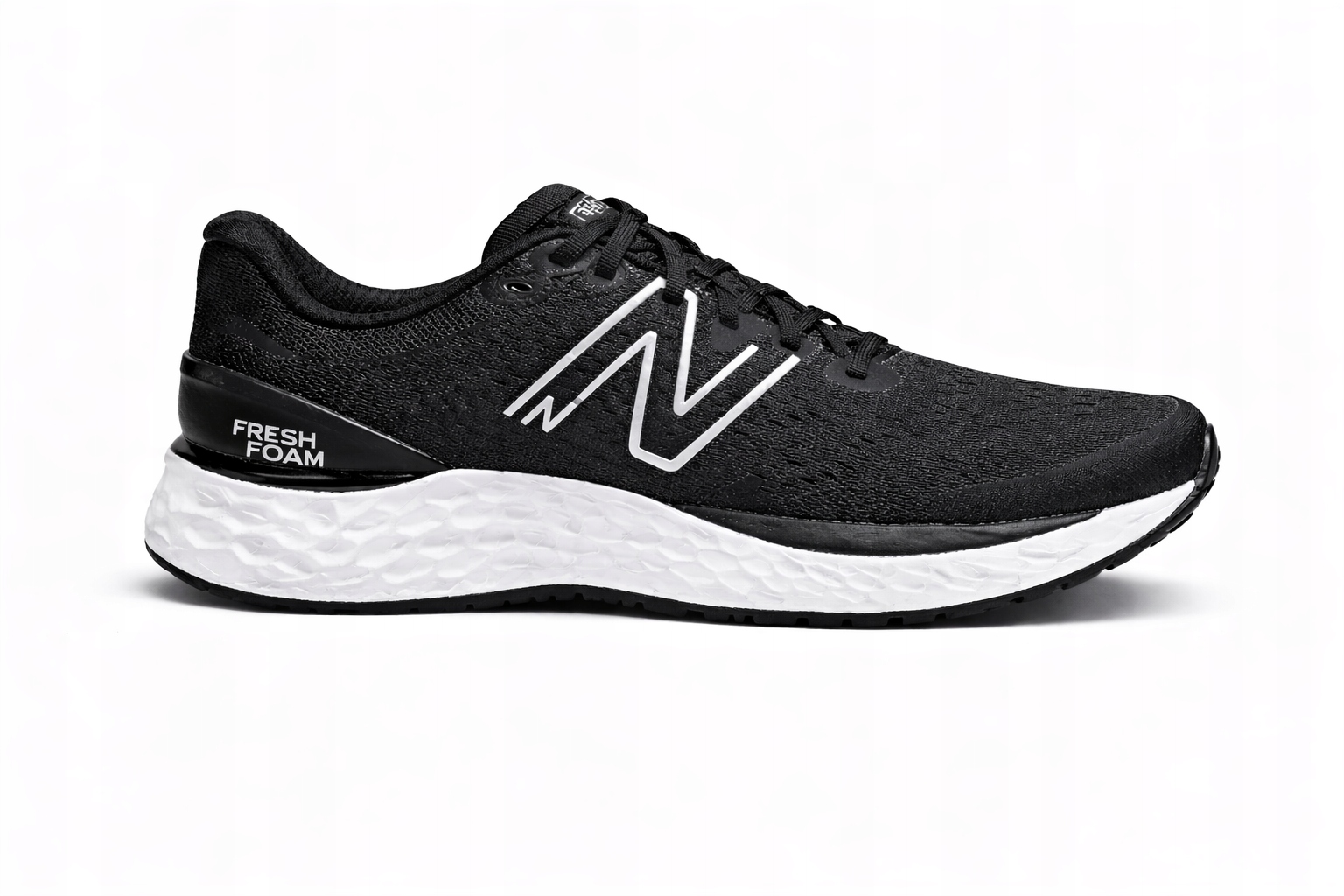 New Balance Fresh Foam Solvi v4 velikost 46,5 wide
