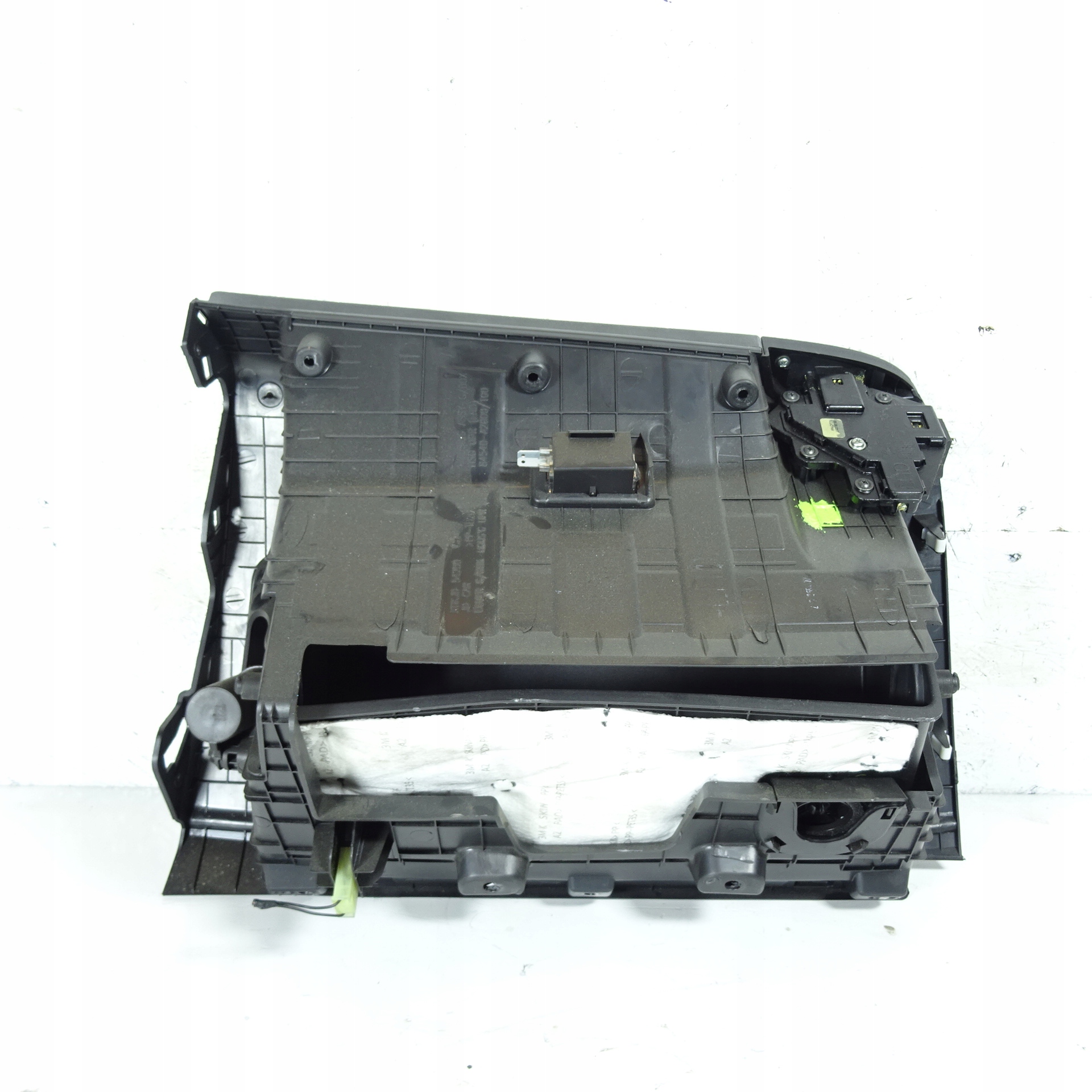 KIA CEED II Handschuhfach des Beifahrers 84540-A2000WK