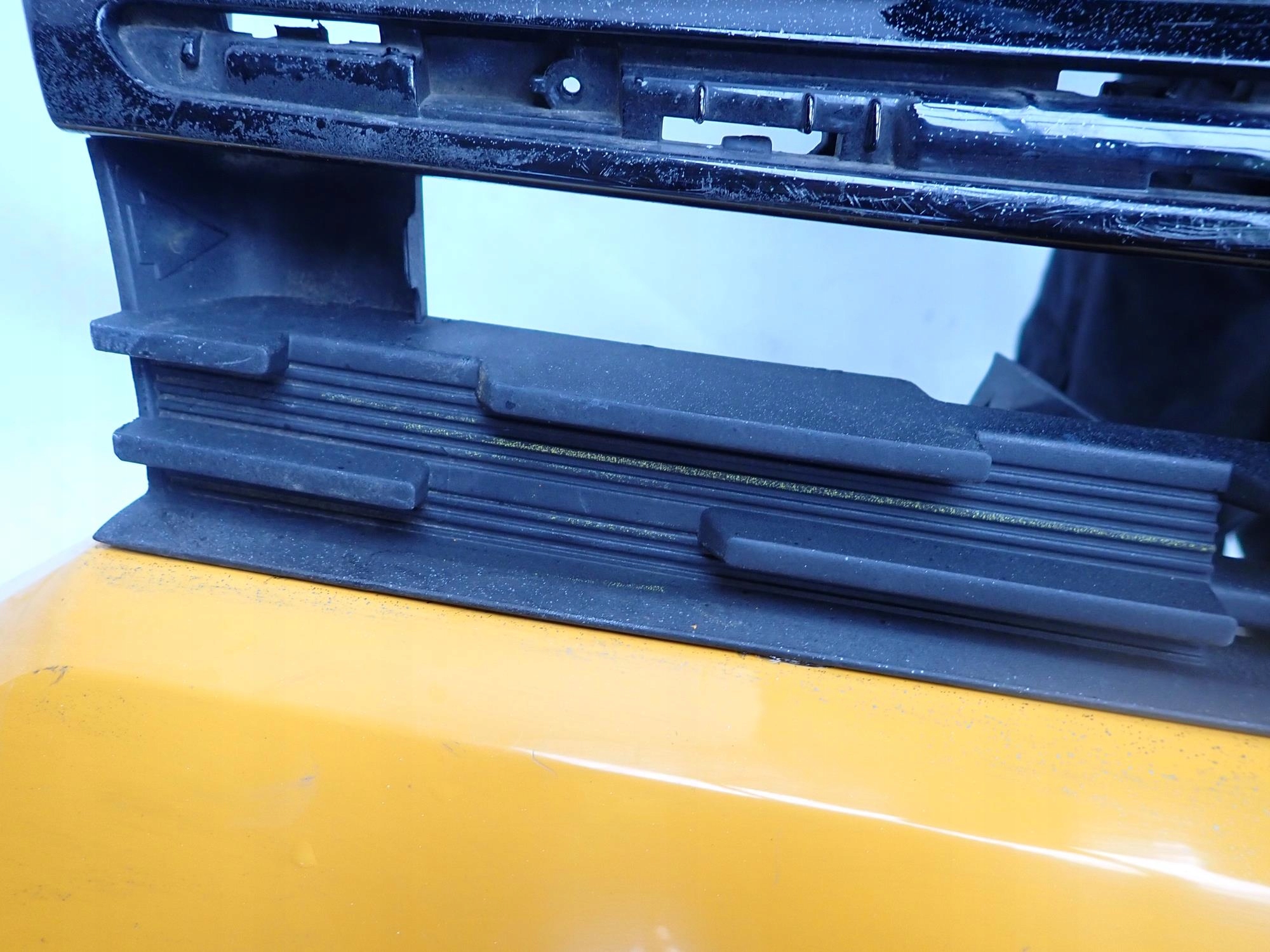 RENAULT TWINGO III 3 LIFT 18-23 bumper front front cover