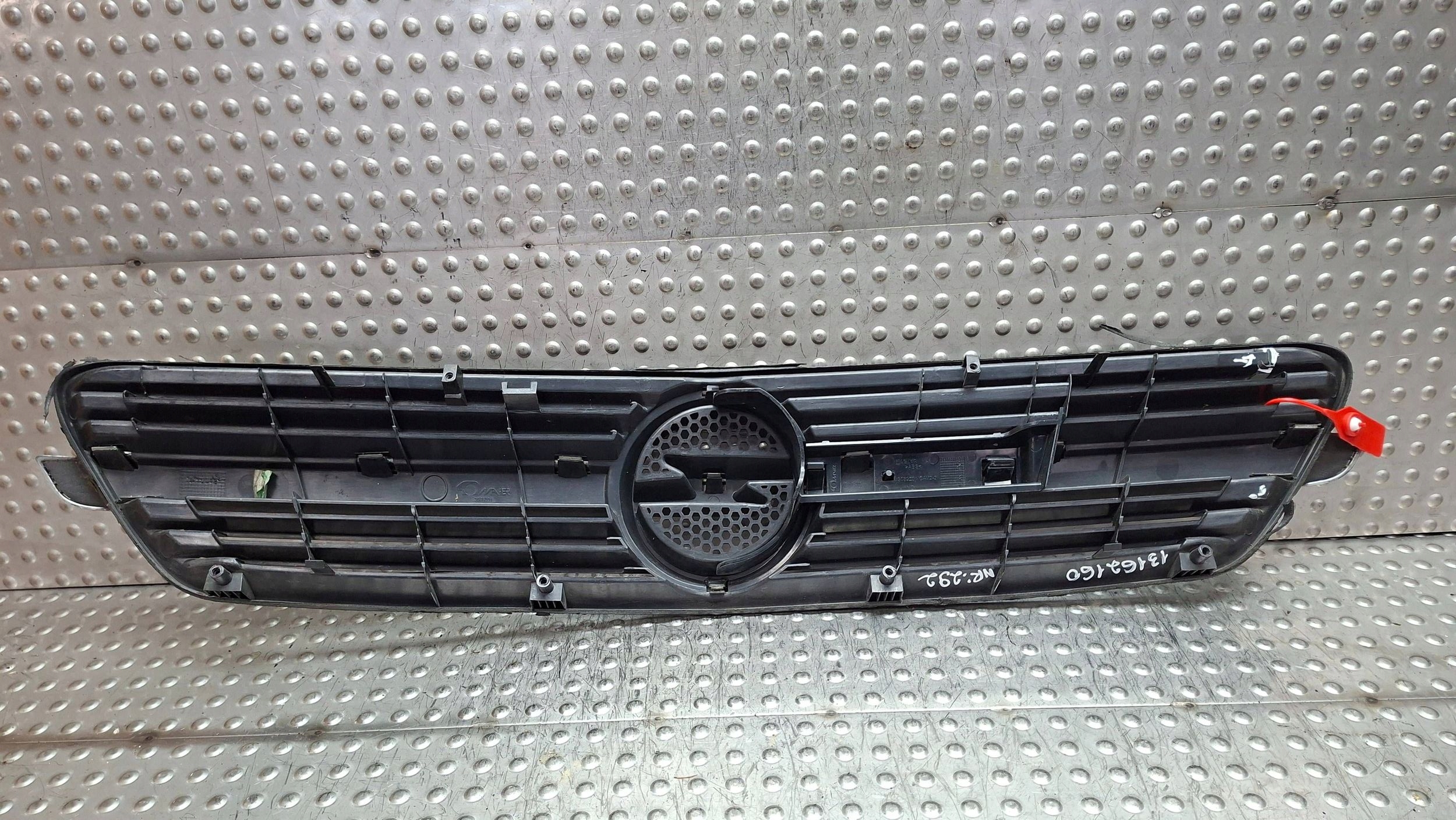 Grille 13162160 OPEL MERIVA A 2003