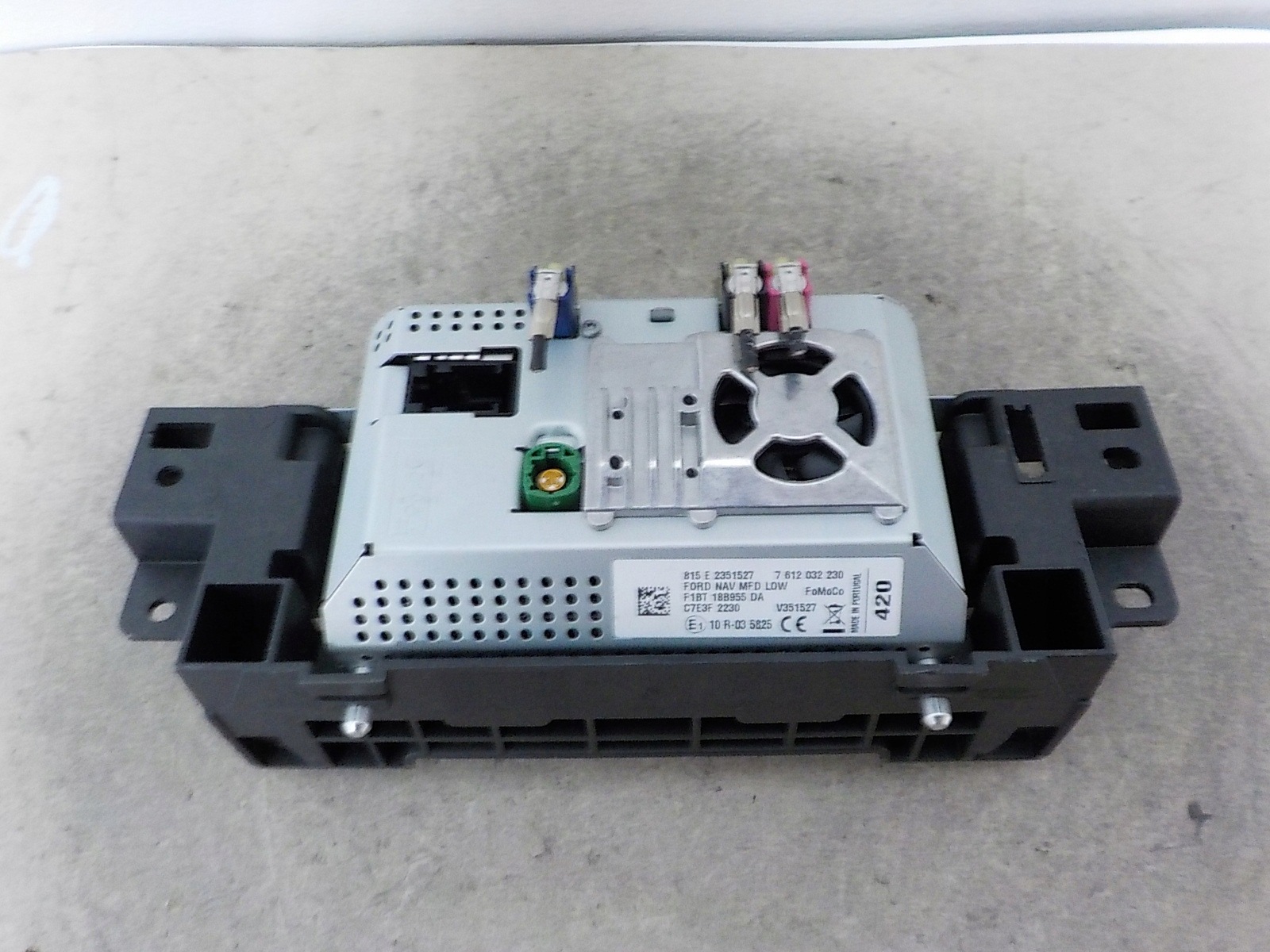 FORD FOCUS MK3 écran radio navigation F1BT18B955DA