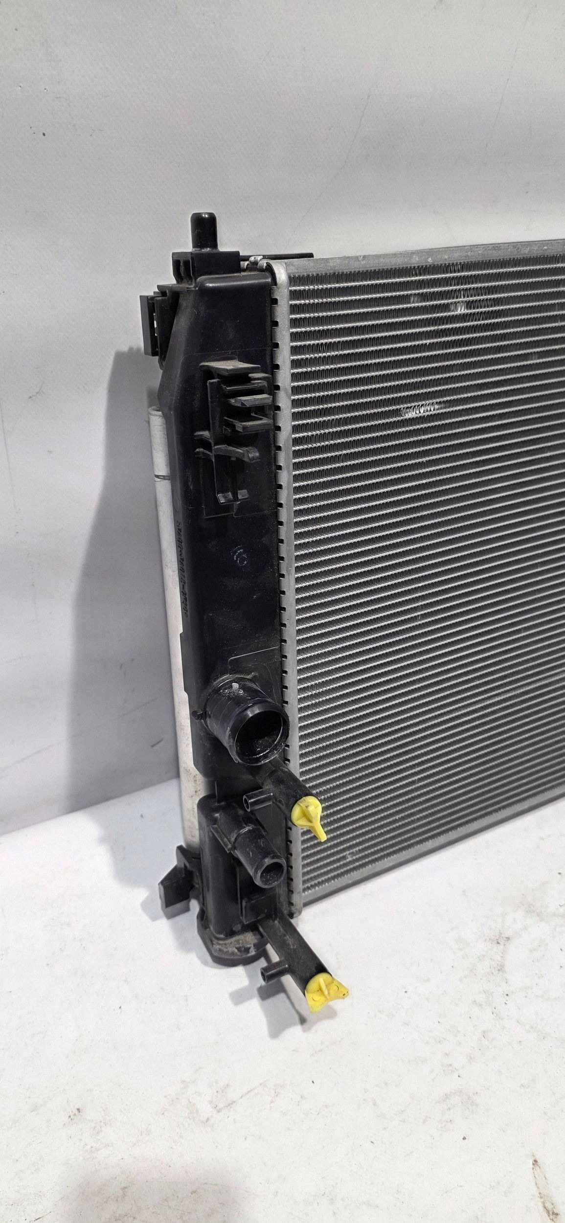 water cooler front Lexus LBX 4221367682
