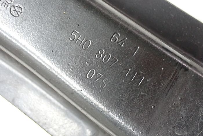 VW GOLF VIII 8 19- bumper support front front