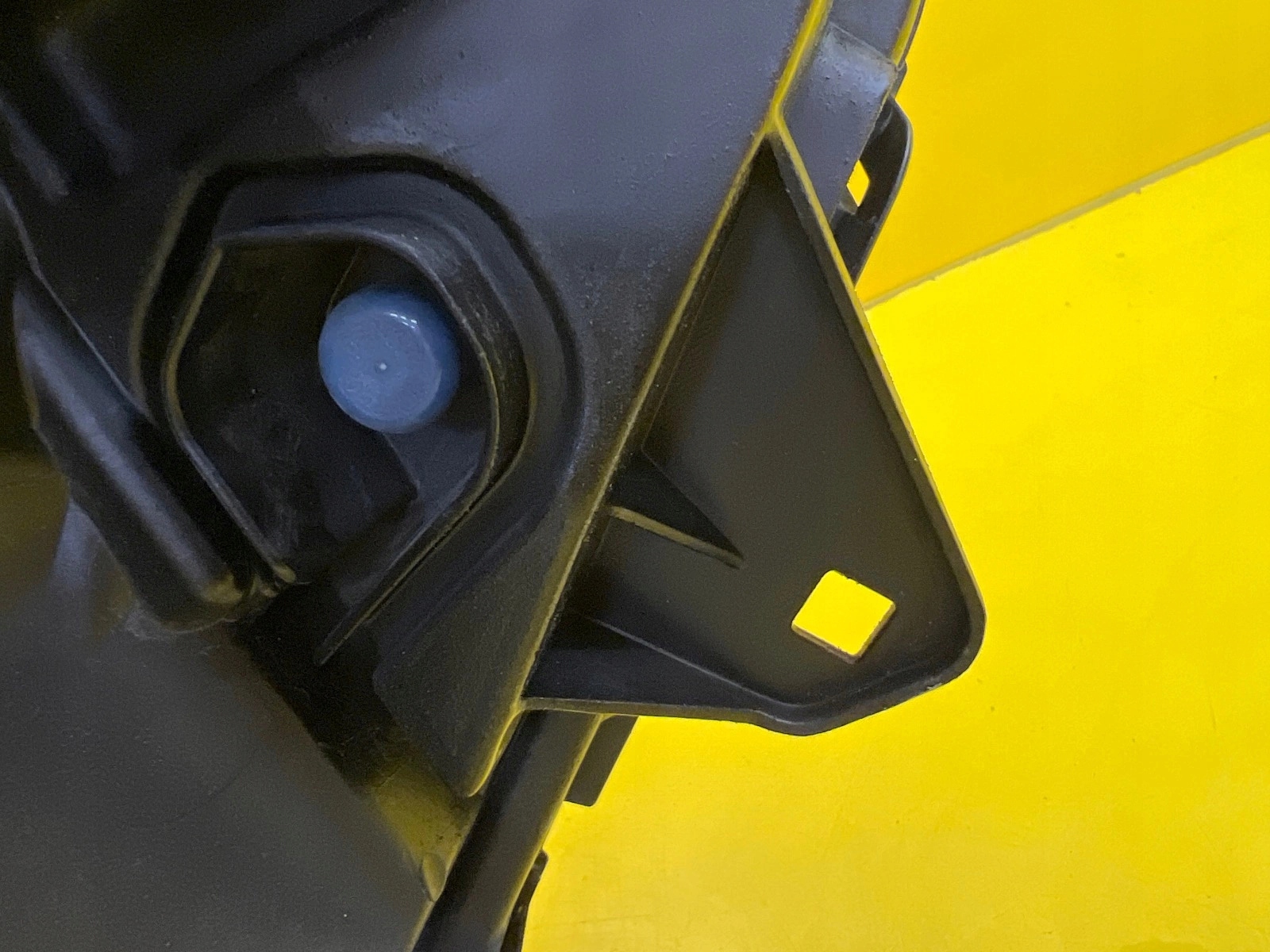light left Mitsubishi Eclipse Cross Lift 2022