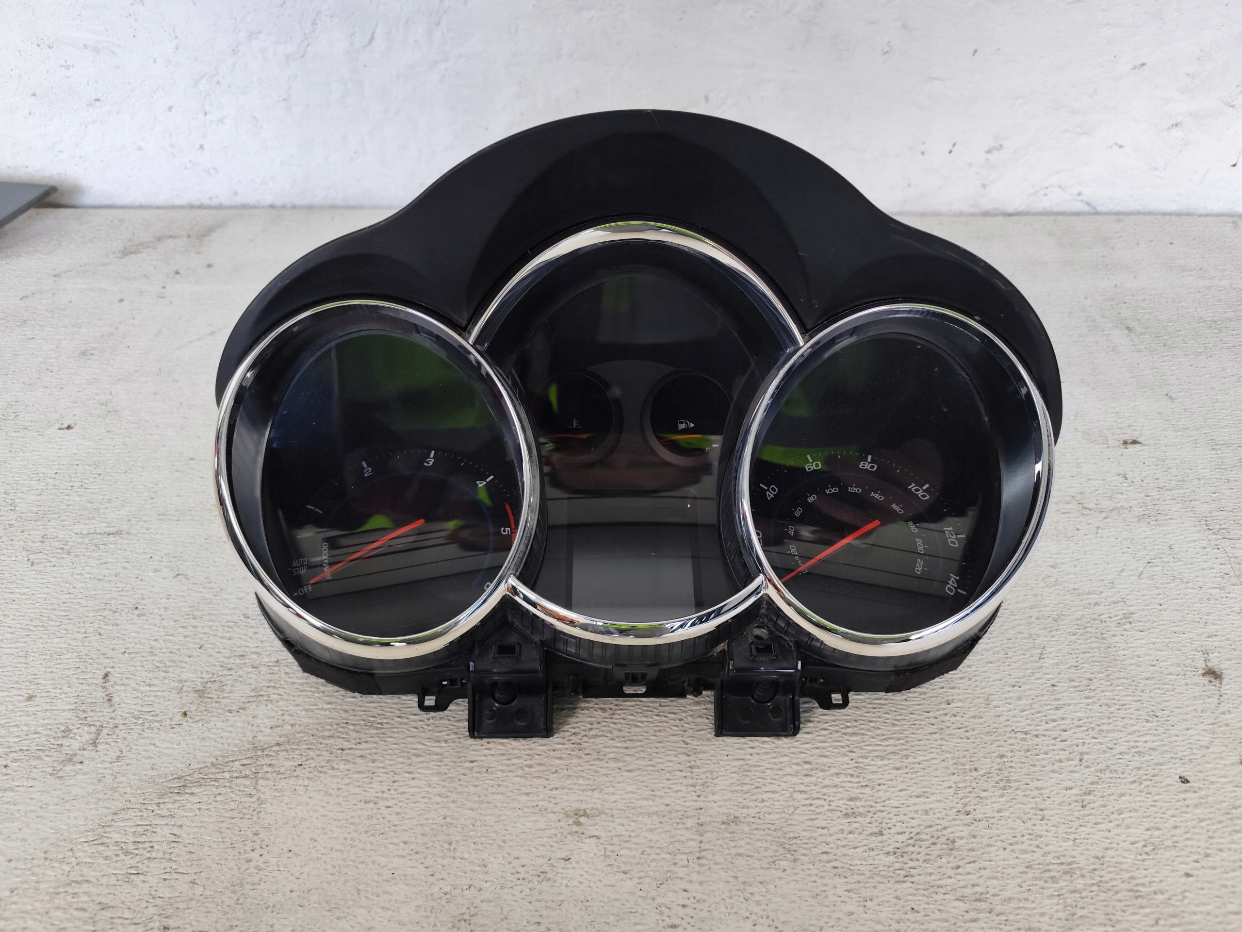 CHEVROLET CRUZE 1.7VCDI LIFT clock dials ANGLIK