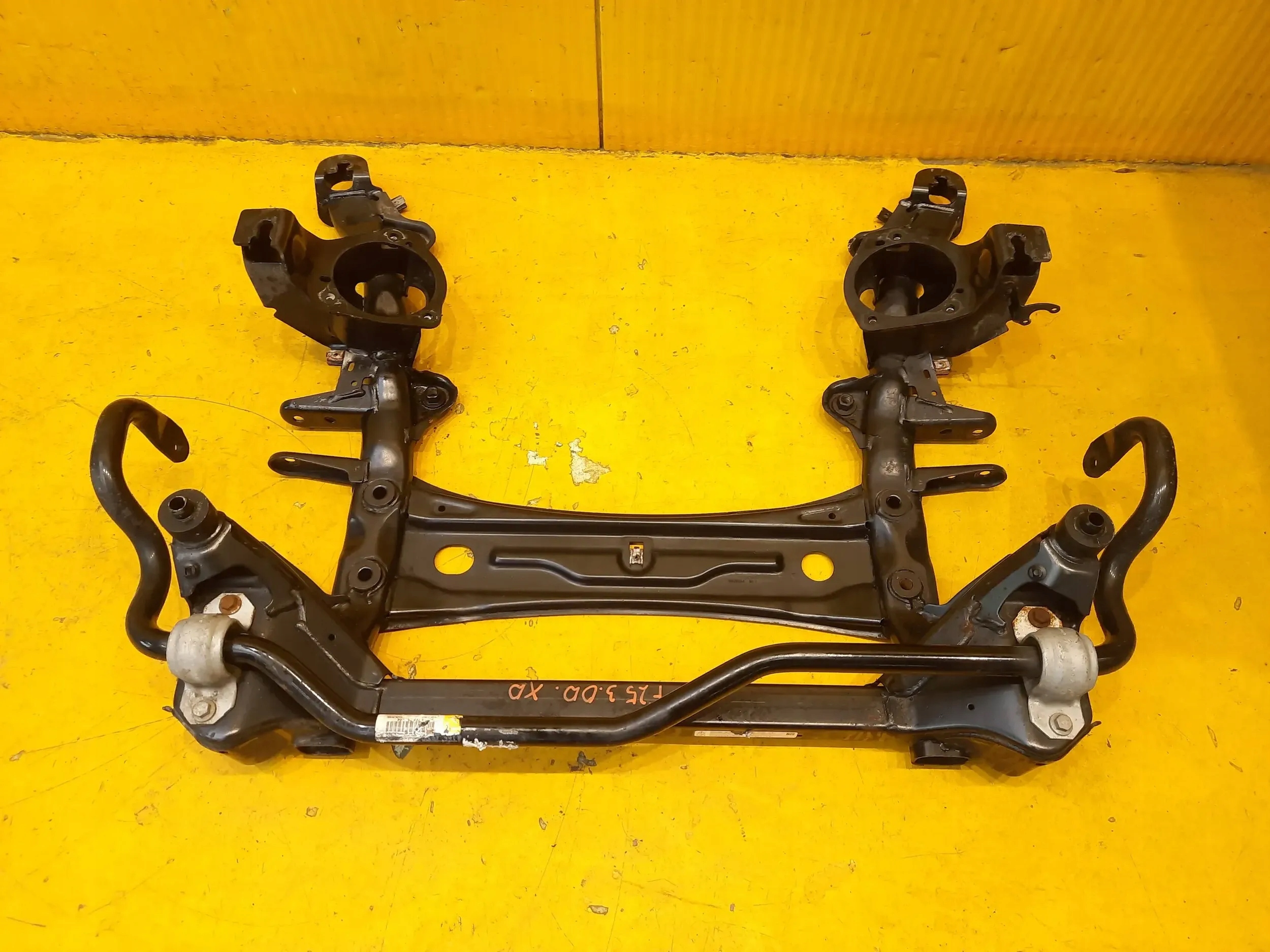 BMW X3 F25 XD WÓZEK SANKI PRZÓD