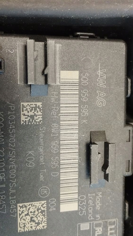 Audi Q3 F3 83A module door right rear part 5Q0959595K