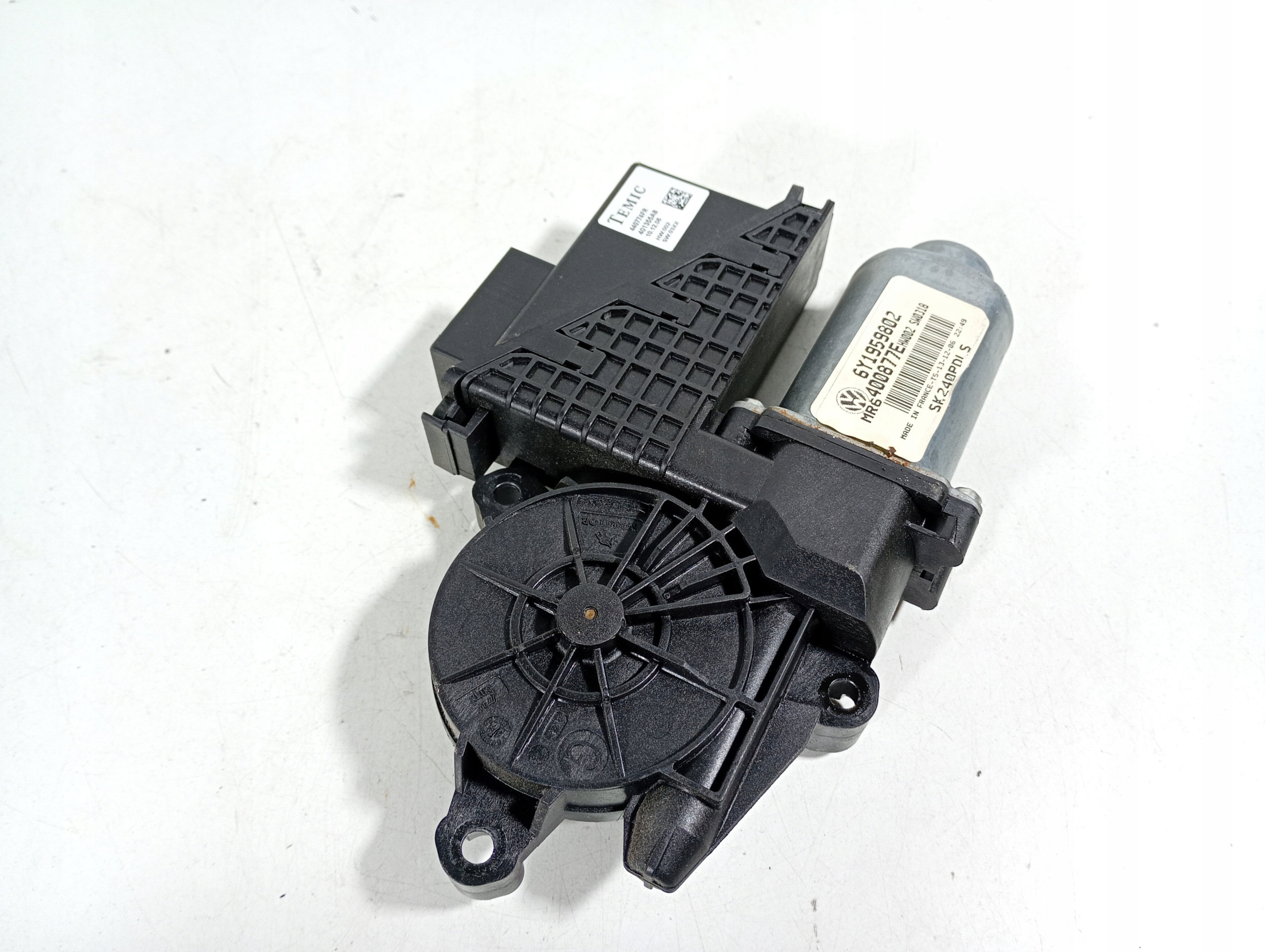 Skoda Fabia 1 and LIFT 99-08 engine mini motor windows right front OE 6Y1959802