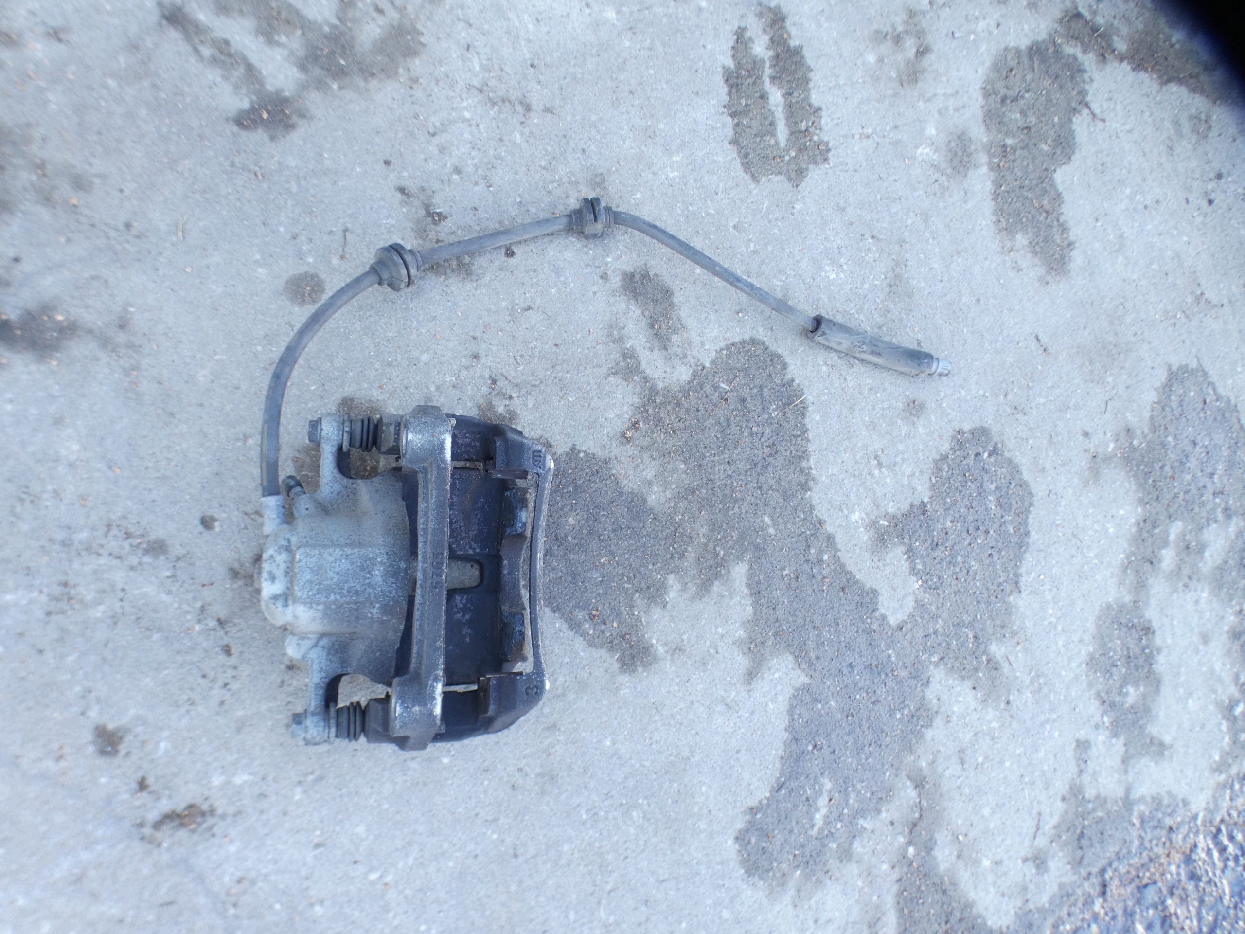 caliper brake front right left side Renault Megane 4