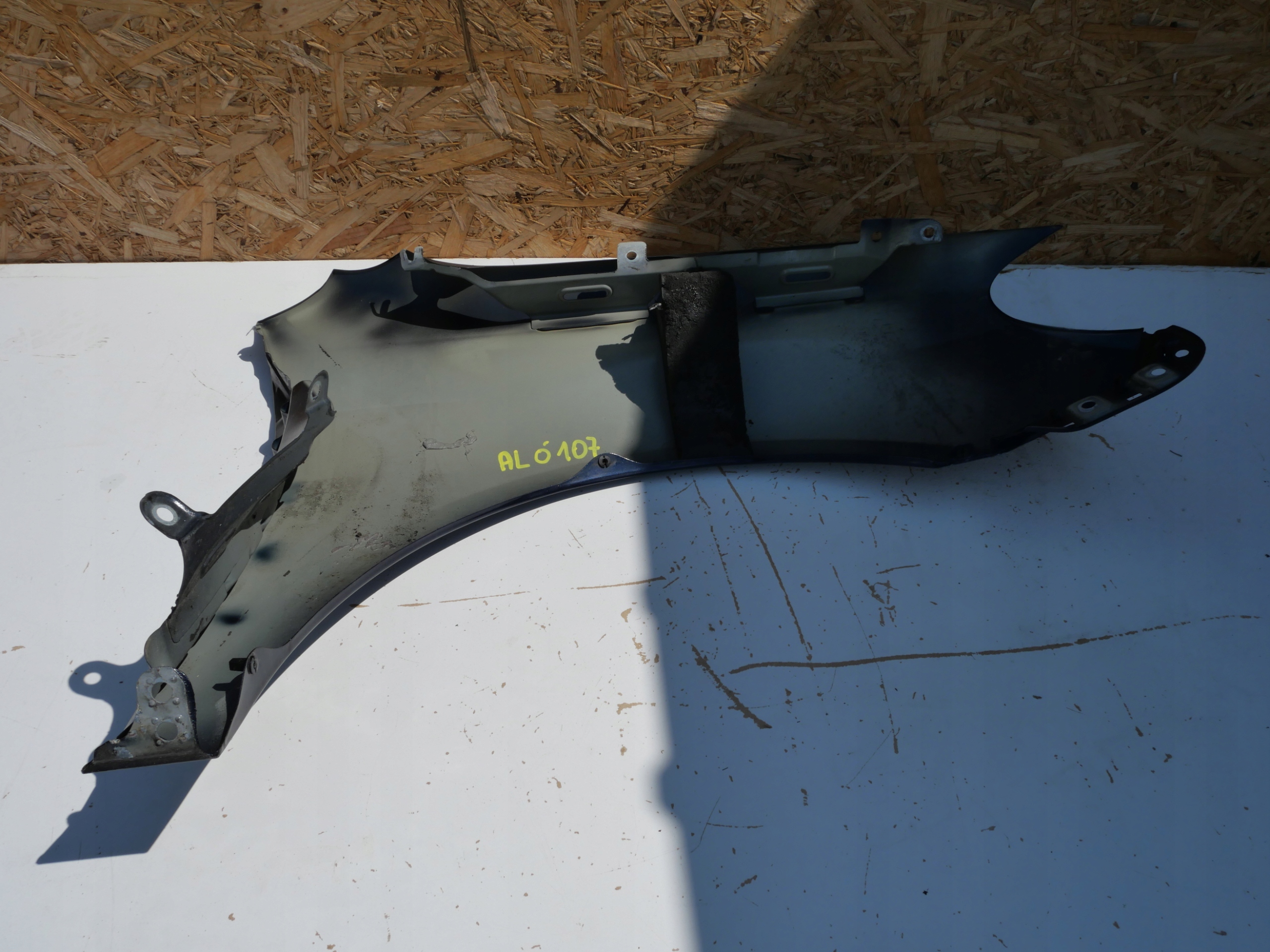 VW GOLF VI CABRIO fender left front 5K6821215D
