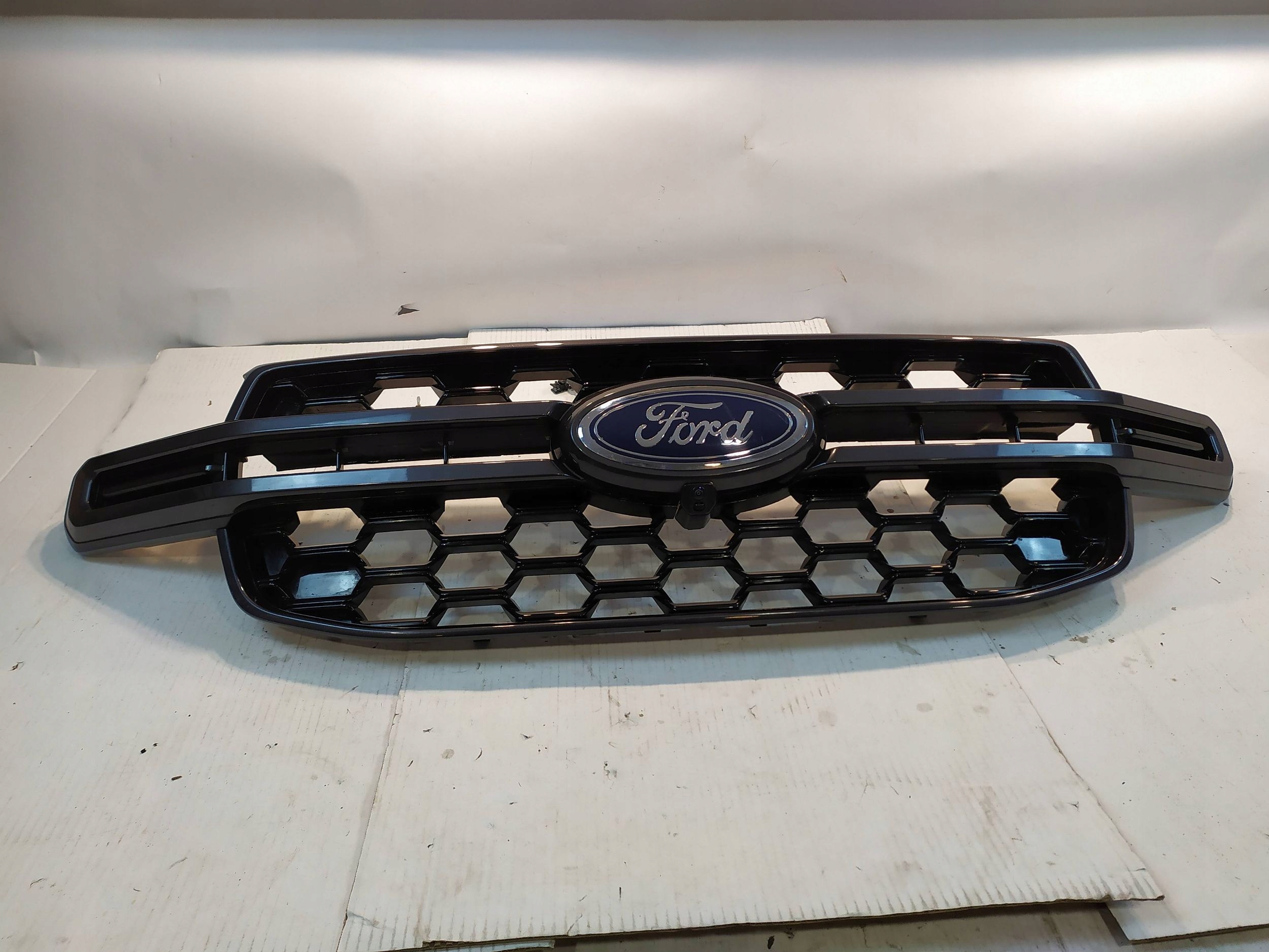 Ford Ranger 1 Mk1 Kühlergrill FRONTGRILL Kühlergitter N1WB17G799DA - Thumbnail 2