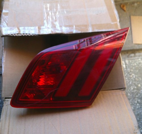 PEUGEOT 308 II HB LED PRAWA TYLNA LAMPA KLAPA ORYGINAŁ