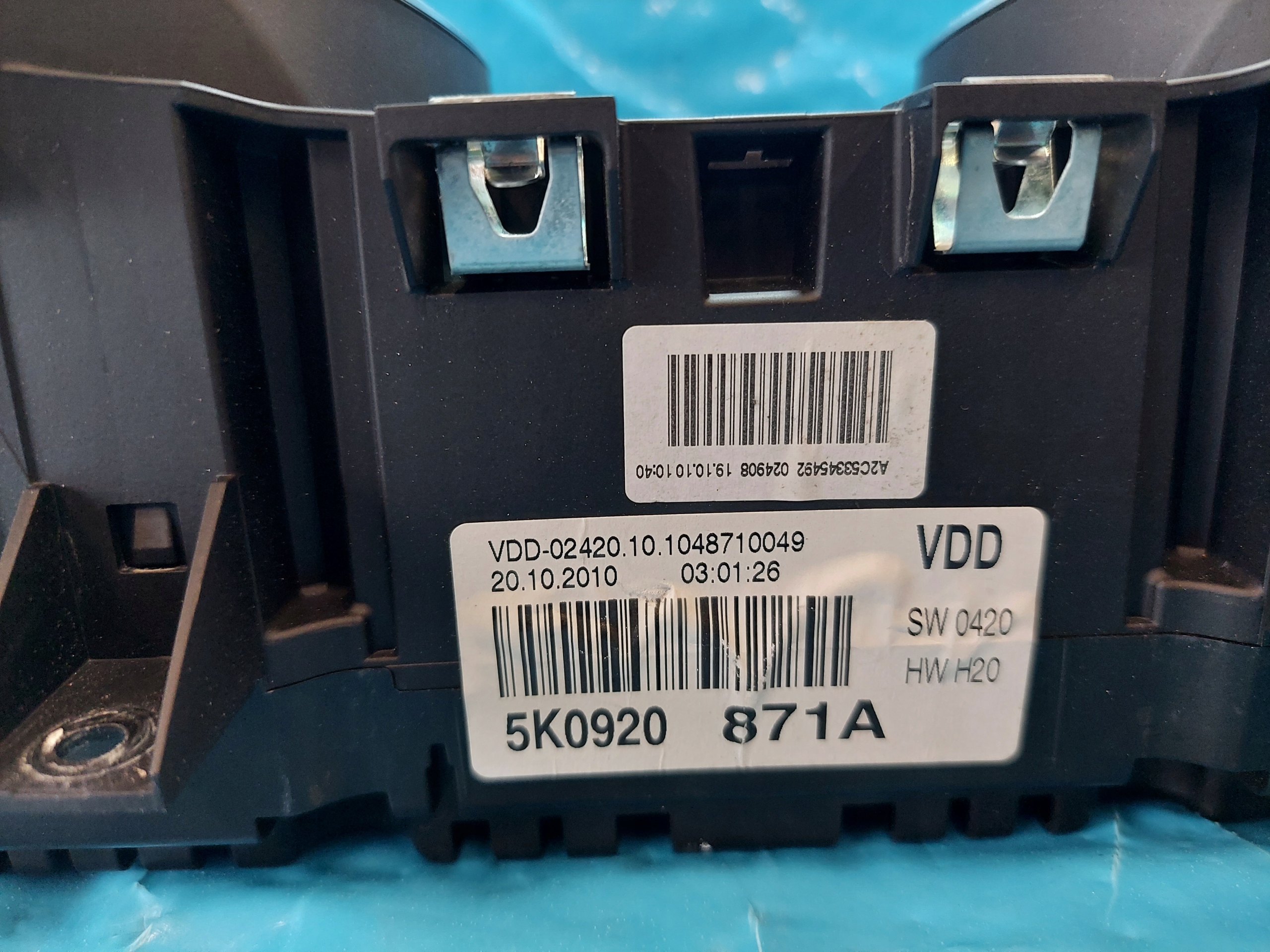 dials clock GOLF VI 2.0 TDI 71.000 tys 5K0920871A