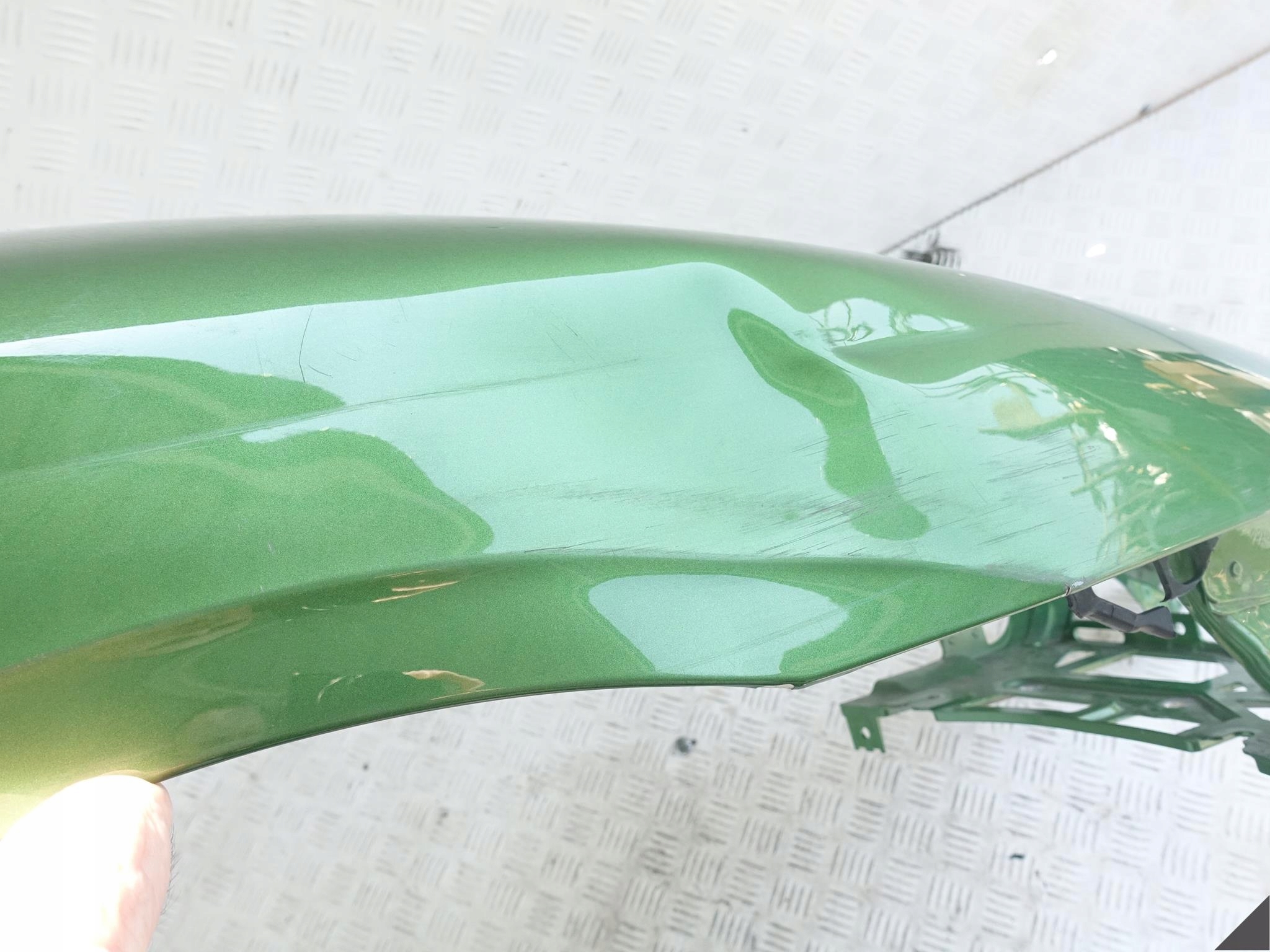 PORSCHE TAYCAN 9J1 fender right front damag..