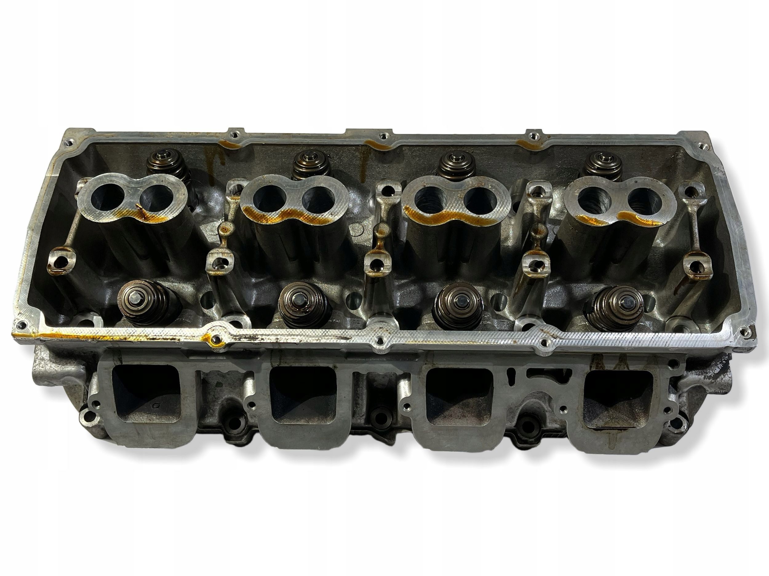 hlava MOTORU levá pravá Dodge Challenger 6.1 SRT8 2008-2010