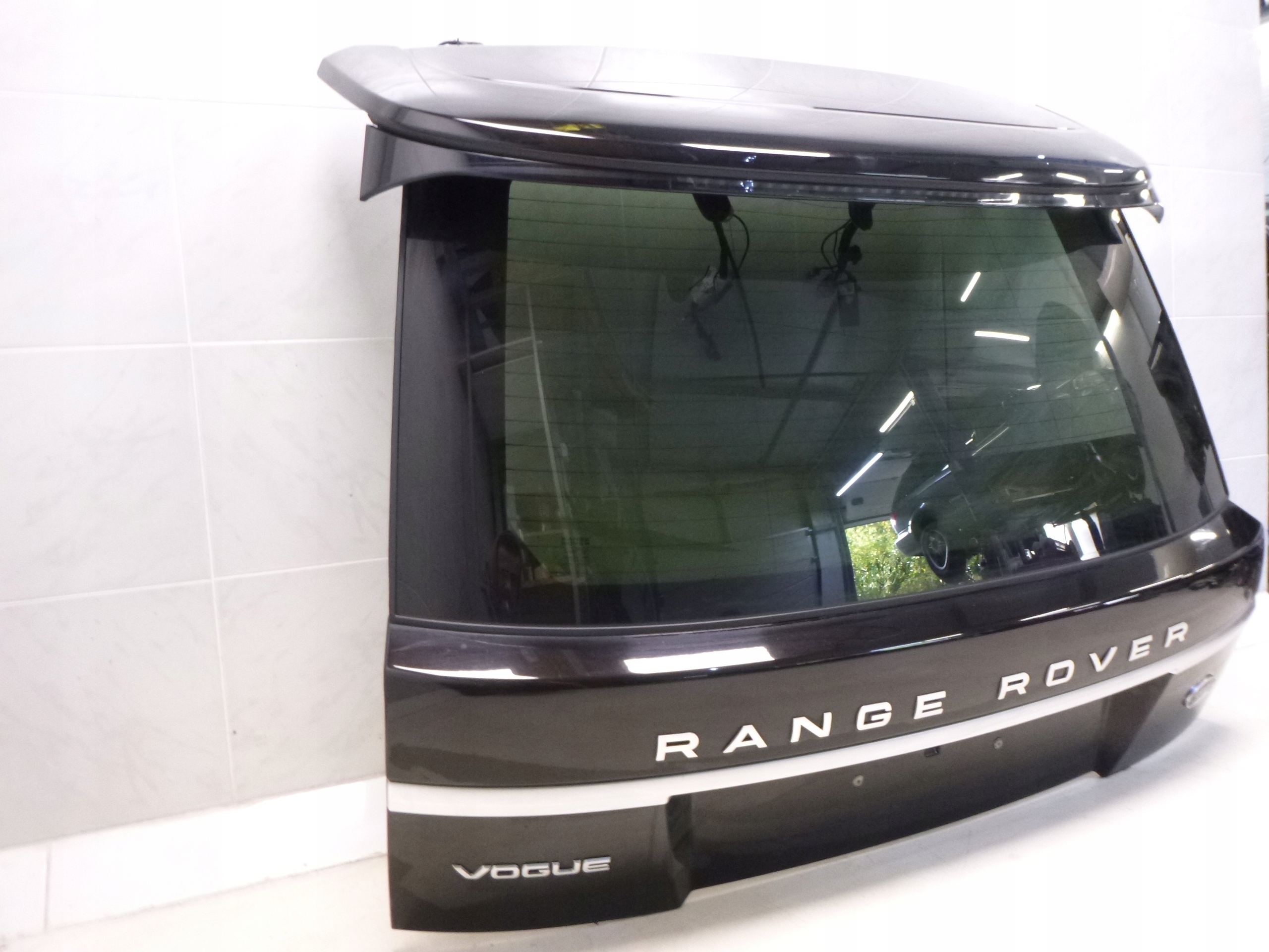 RANGE ROVER VOUGE L405 trunk door boot rear part KAMERA