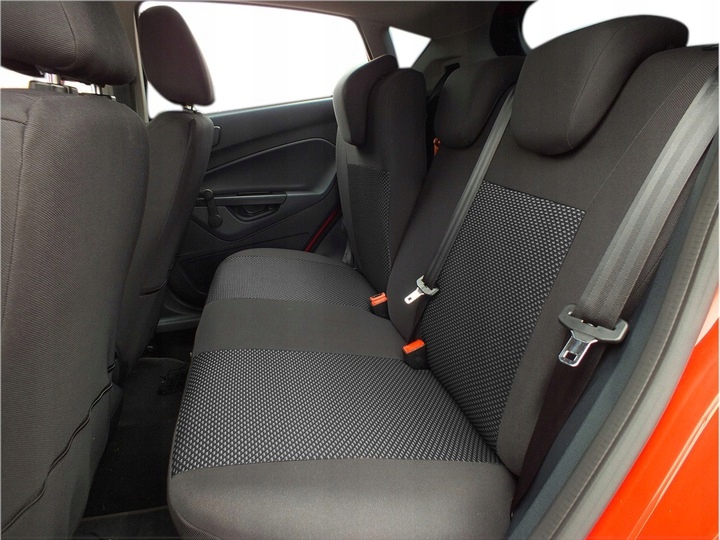 Pokrowce na miarę do Hyundai i20 II (2014-2020r) Materiał materiał tapicerski poliester