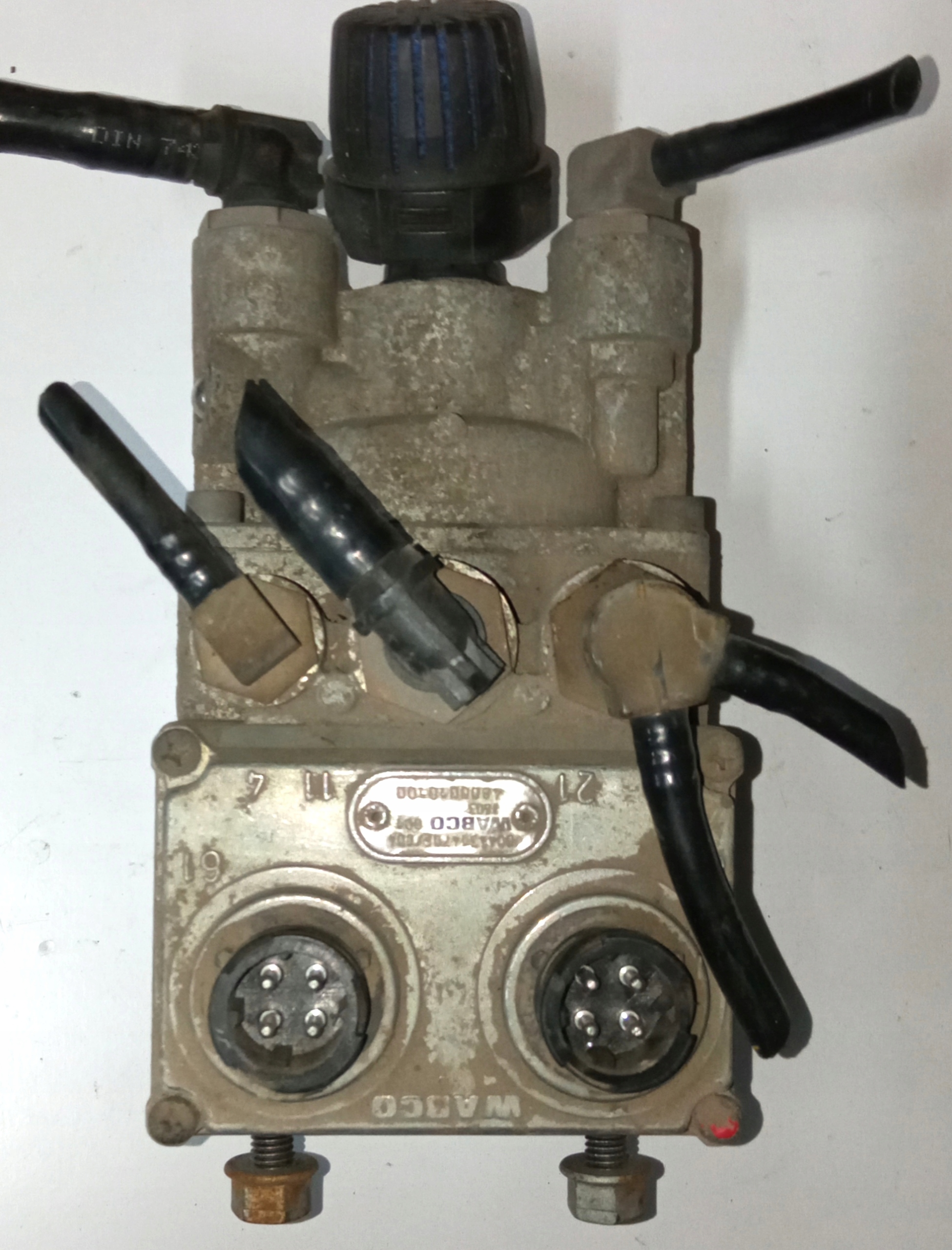 4800010100 - Головний гальмівний клапан Mercedes-Benz Actros