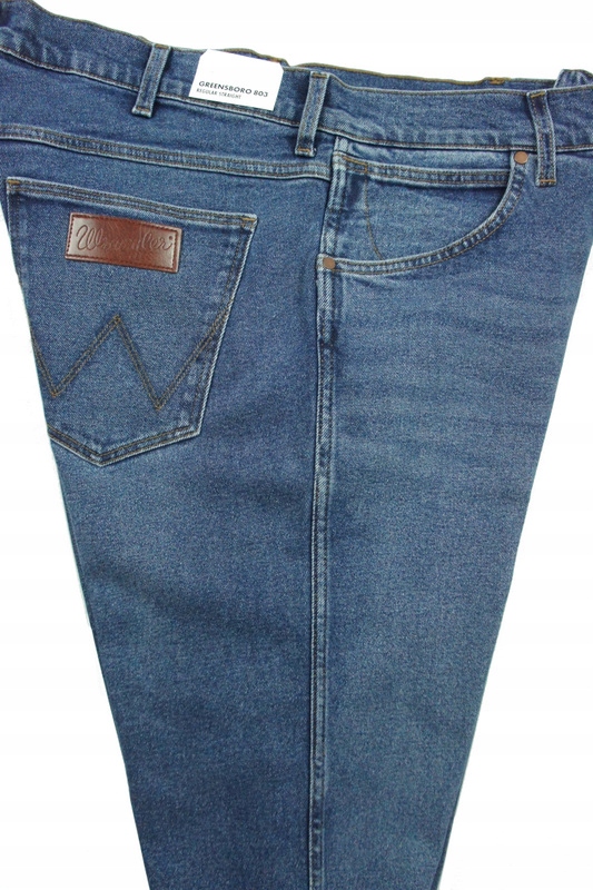 

Wrangler Greensboro Regular Straight W40 L30