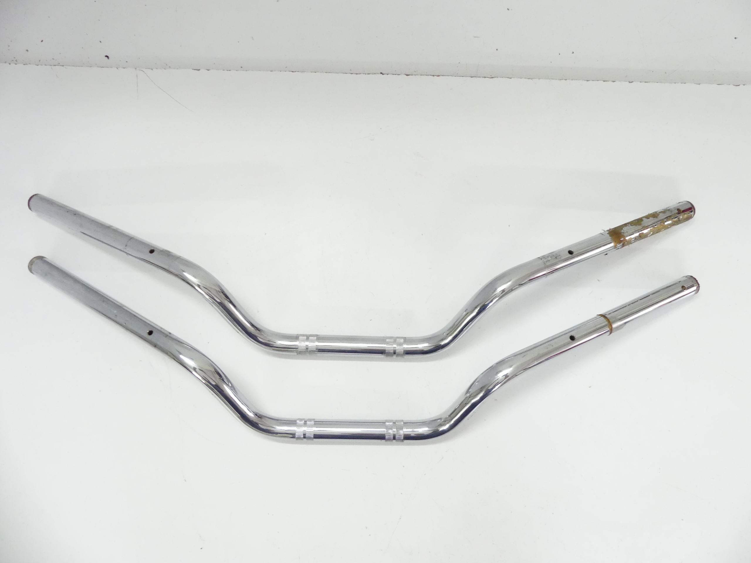 56110-42F20 - КЕРМО SUZUKI GSX 1400 03-07